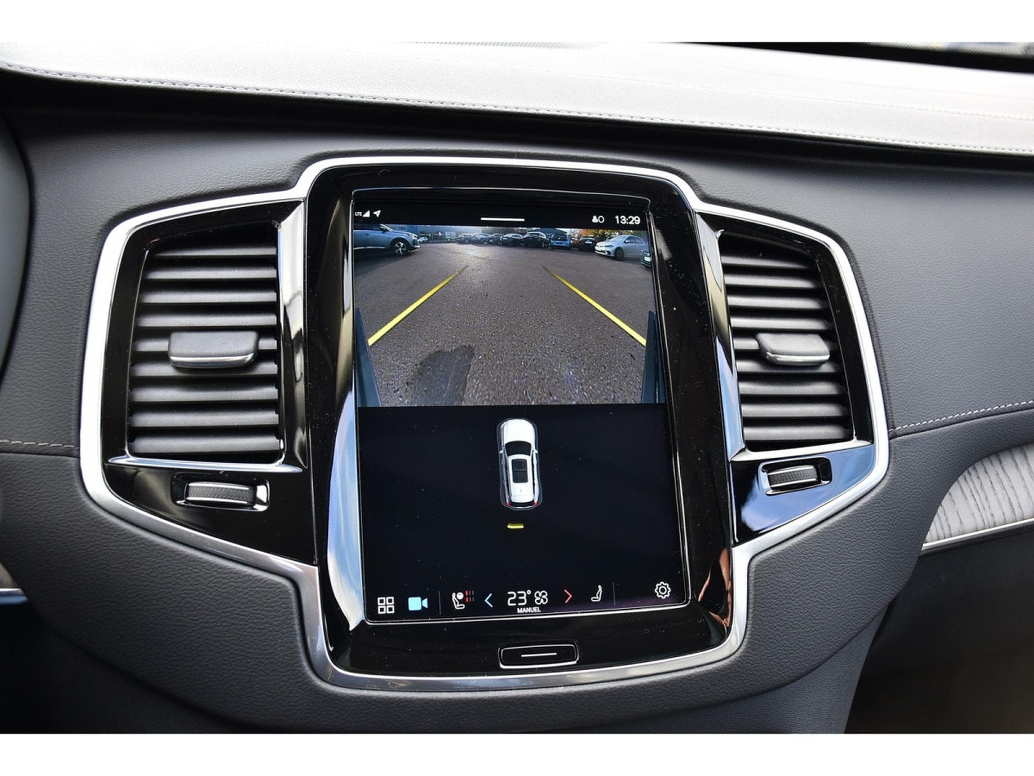 Volvo XC90 2.0 B5 AWD Ultimate Bright 7 Pl. TO PANO MEMO CAM360 HUD (2024) - Foto 13