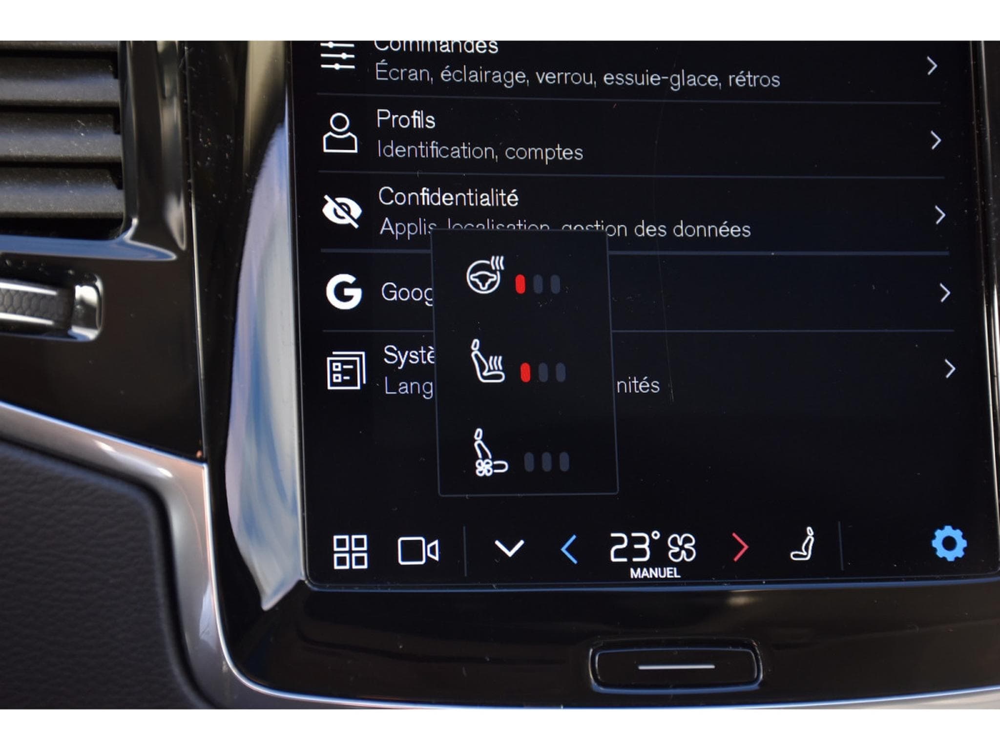 Volvo XC90 2.0 B5 AWD Ultimate Bright 7 Pl. TO PANO MEMO CAM360 HUD (2024) - Foto 17