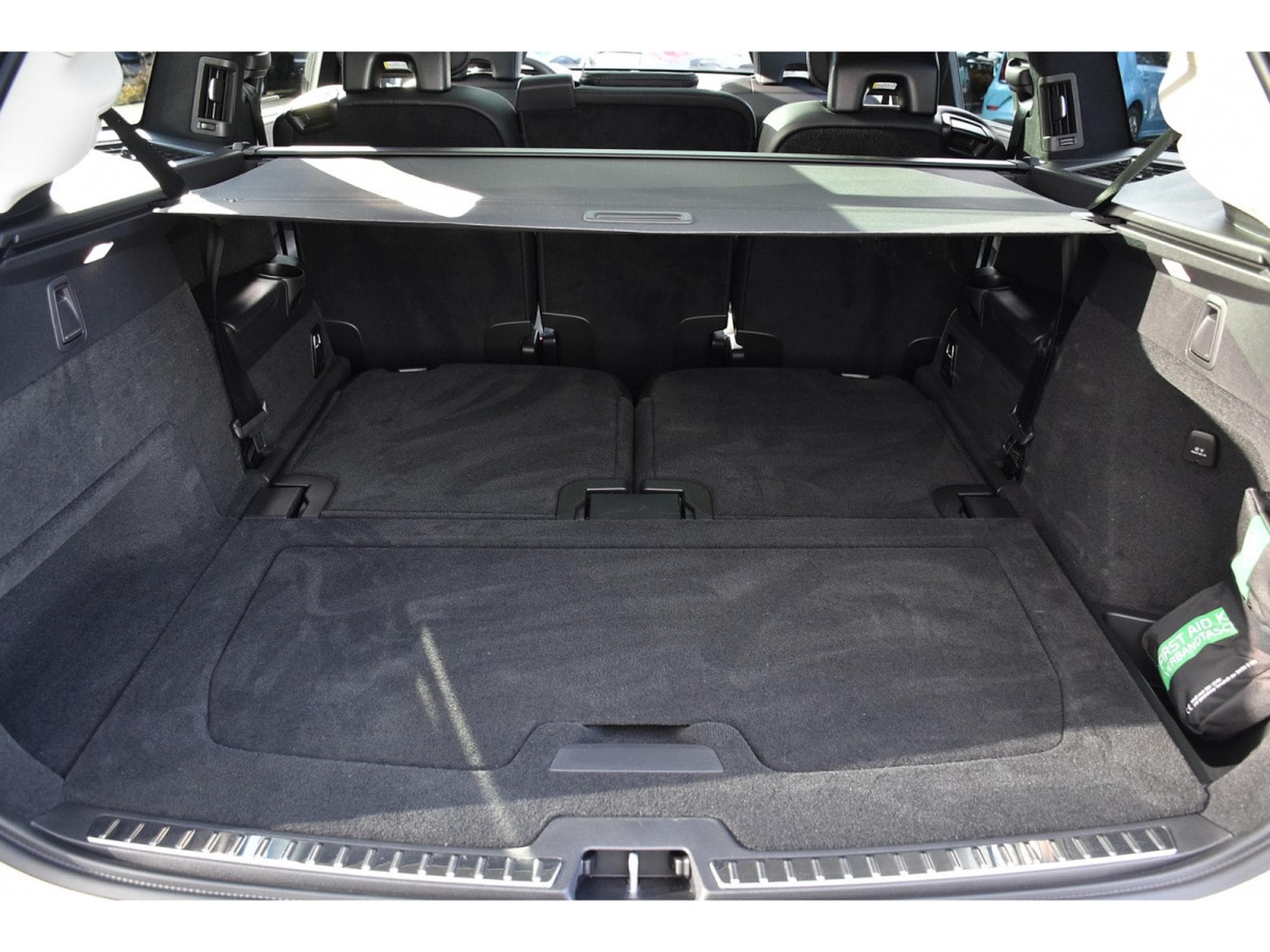 Volvo XC90 2.0 B5 AWD Ultimate Bright 7 Pl. TO PANO MEMO CAM360 HUD (2024) - Foto 23