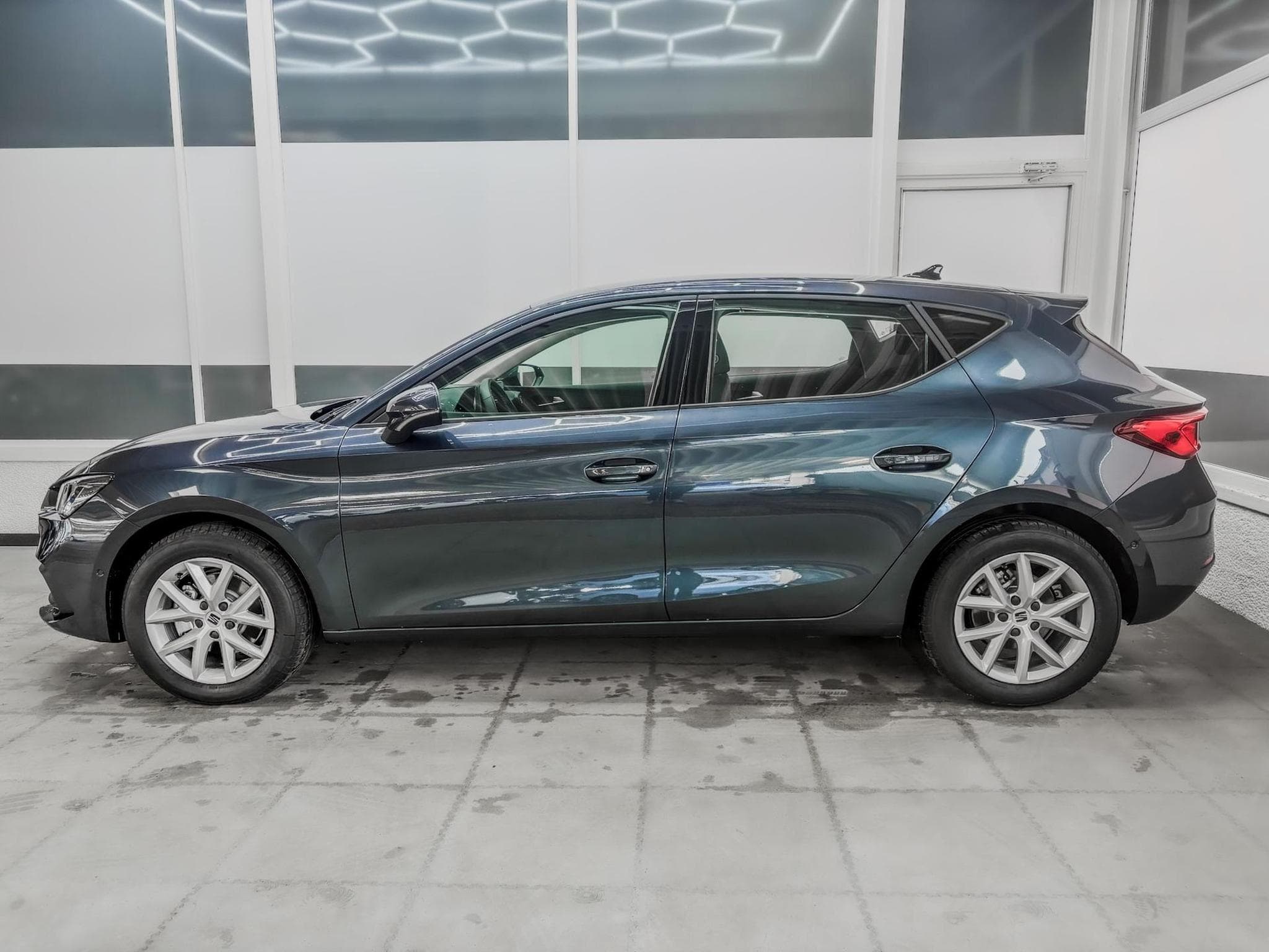 Seat Leon Style (2026) - Photo 3