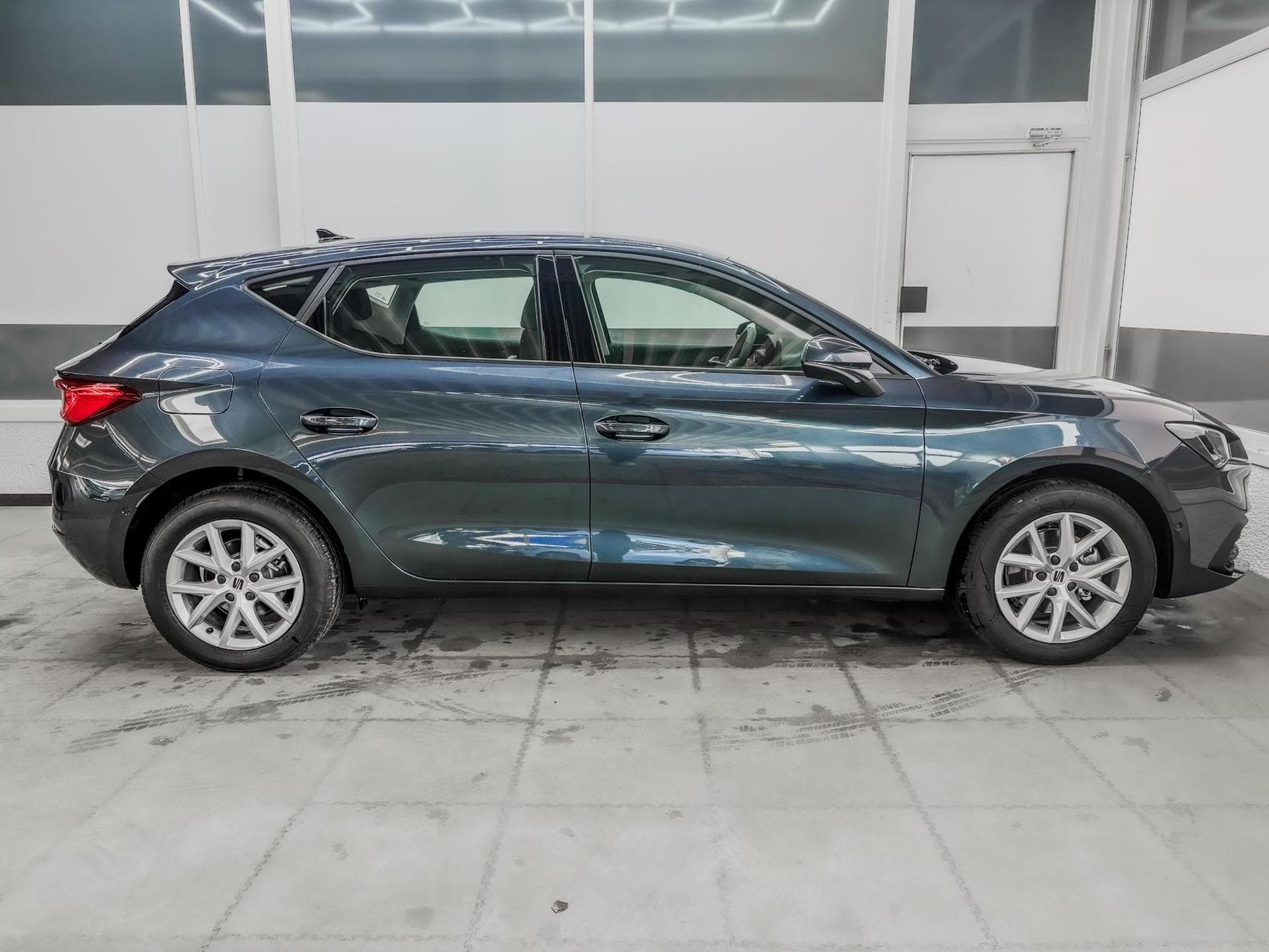 Seat Leon Style (2026) - Photo 4