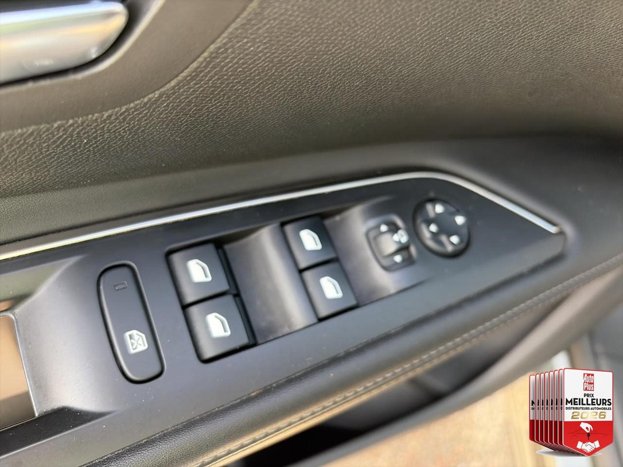Peugeot 5008 1.5 BLUEHDI 130 ALLURE EAT8 (2018) - Photo 11