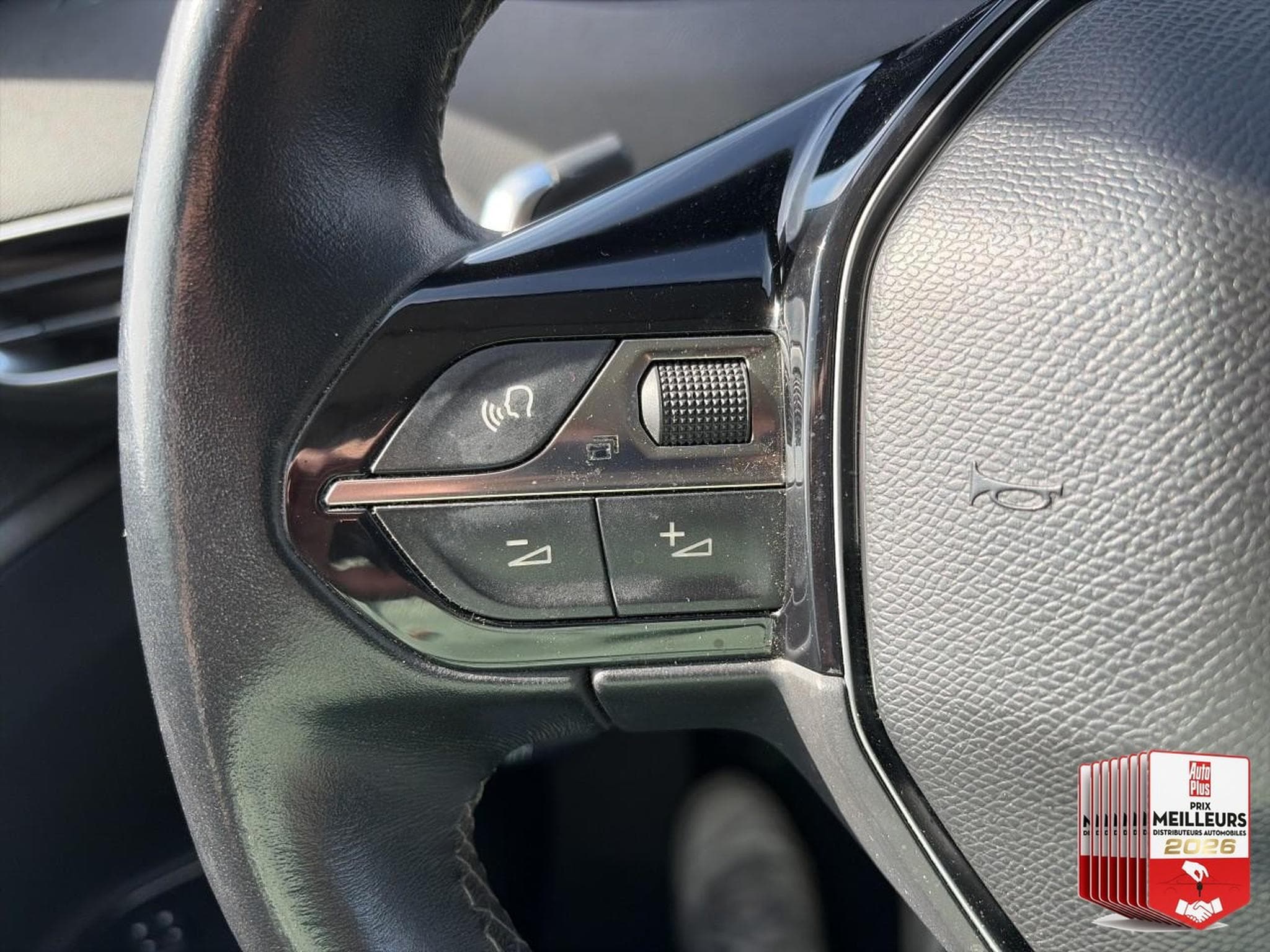 Peugeot 5008 1.5 BLUEHDI 130 ALLURE EAT8 (2018) - Photo 31