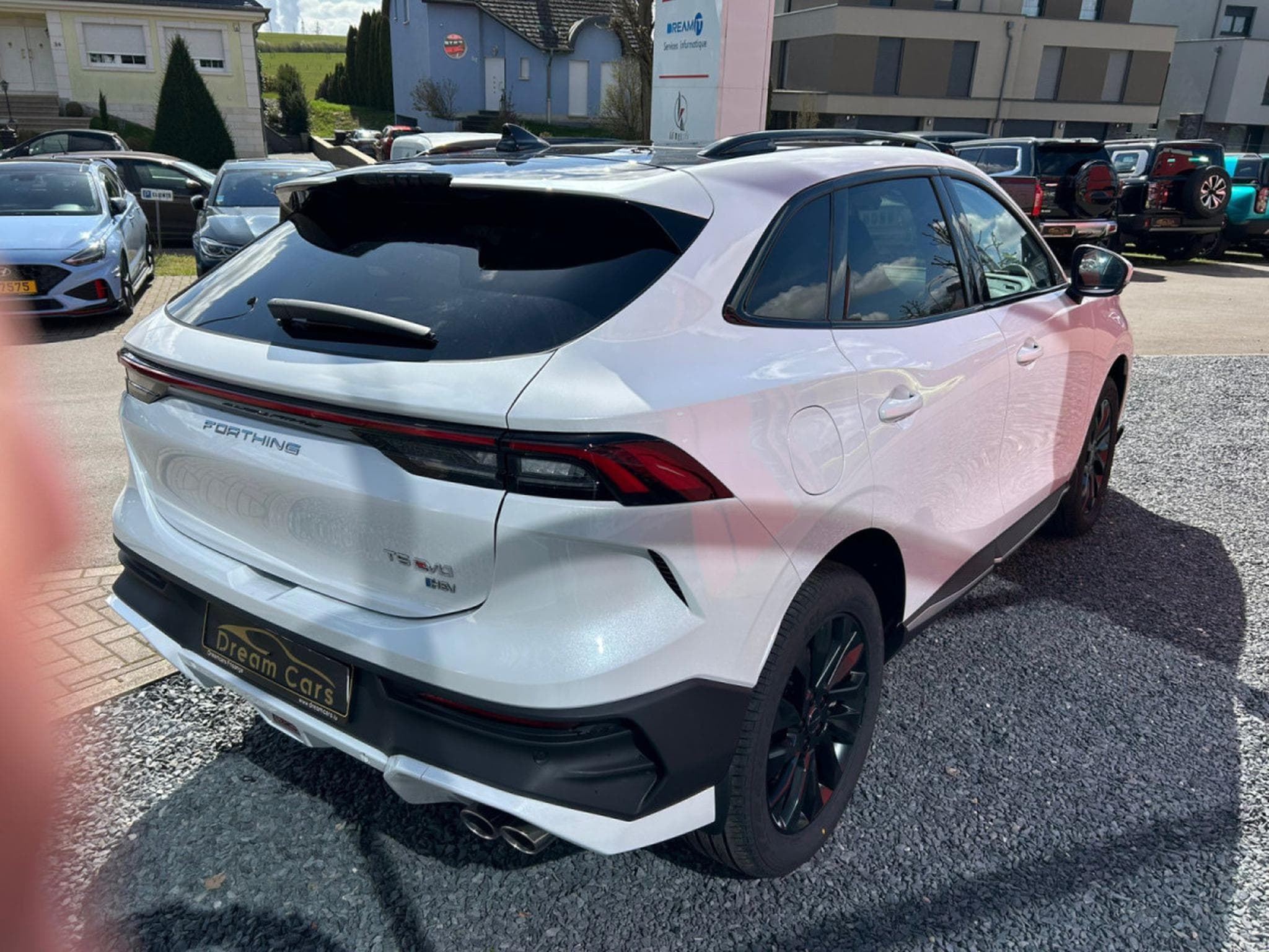 Forthing T5 EVO 1.5 HEV  1.5 FULL HYBRID (2026) - Foto 6