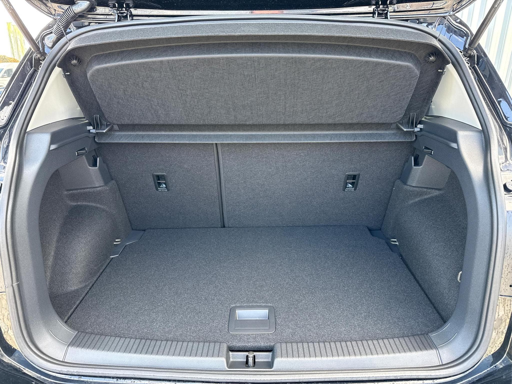 VW T-Cross Limited Edition 1,5 (2026) - Photo 10