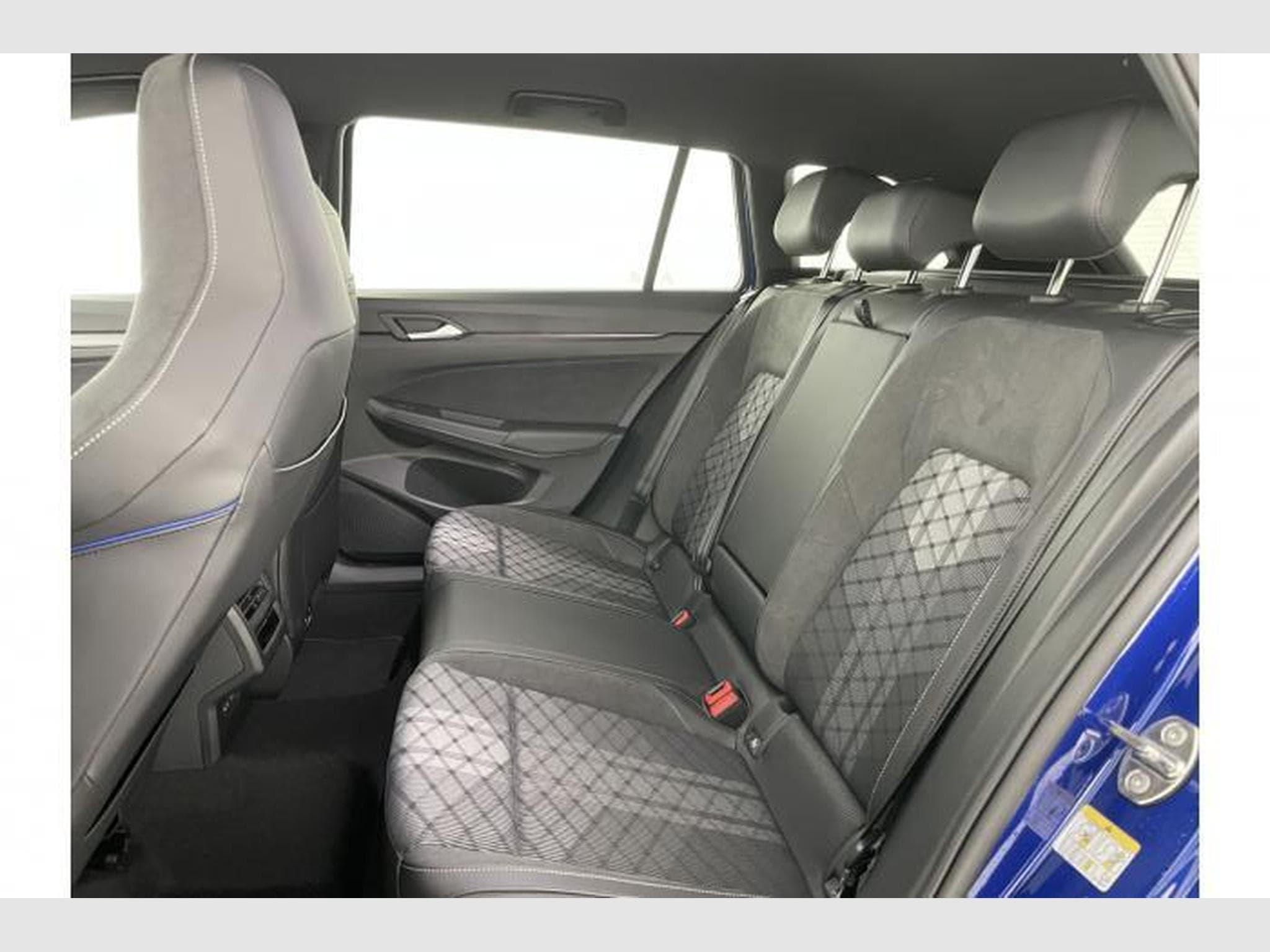 VW Golf Variant R-Line Edition (2026) - Foto 13