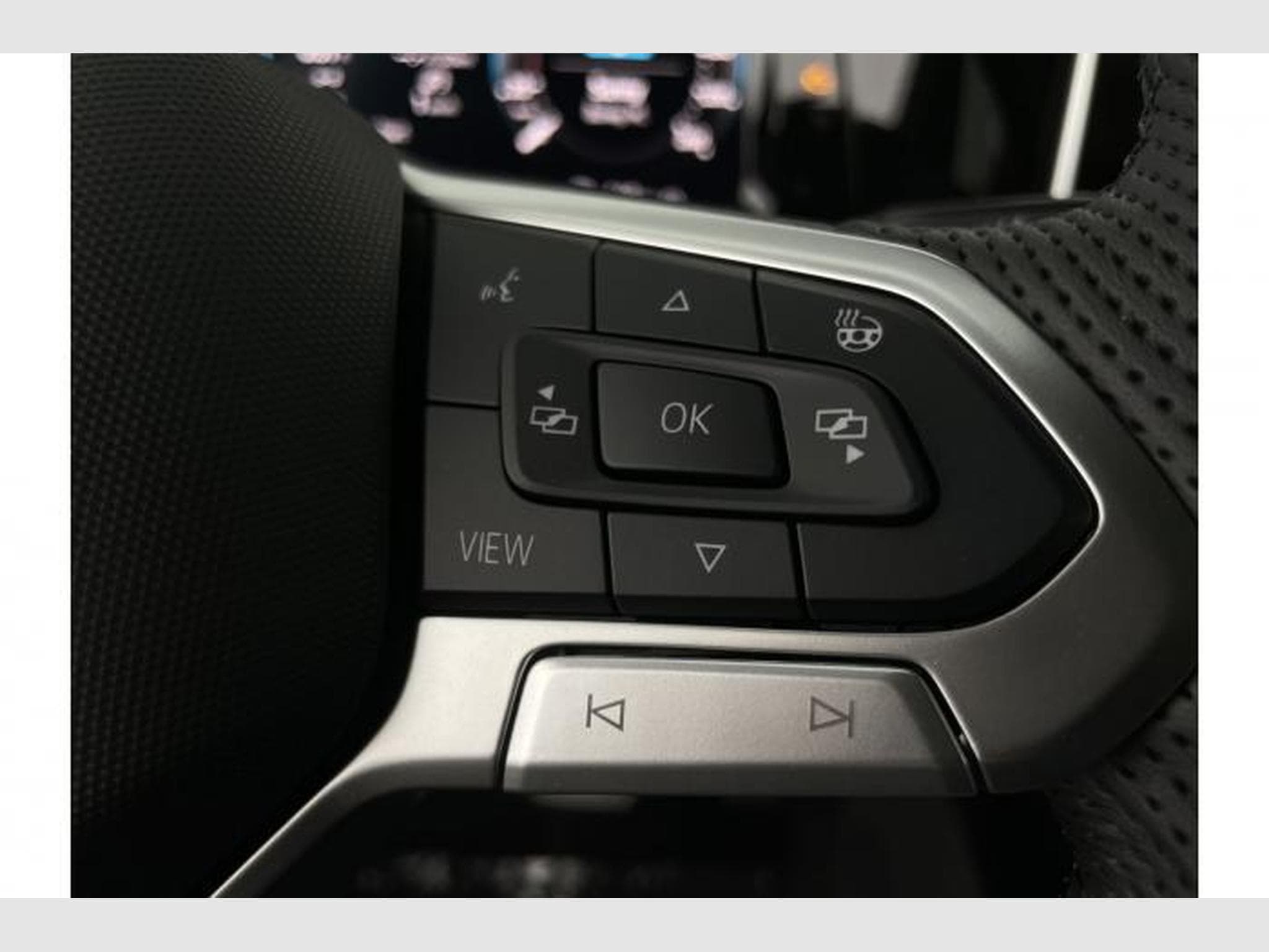 VW Golf Variant R-Line Edition (2026) - Foto 23