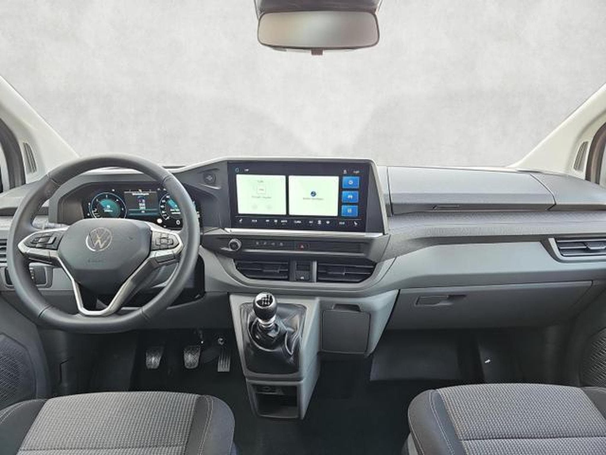 VW T7 2.0 TDI 81 kW LR (2025) - Photo 11