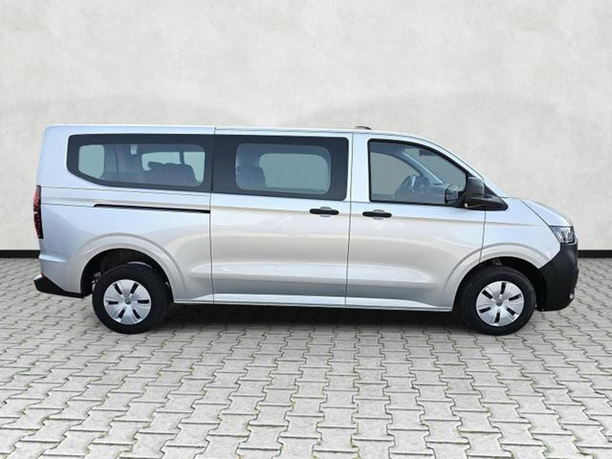 VW T7 2.0 TDI 81 kW LR (2025) - Photo 8