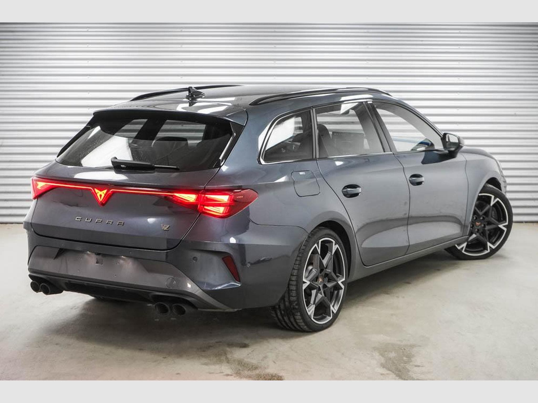 Cupra Leon ST 2,0 TSI (2025) - Foto 2