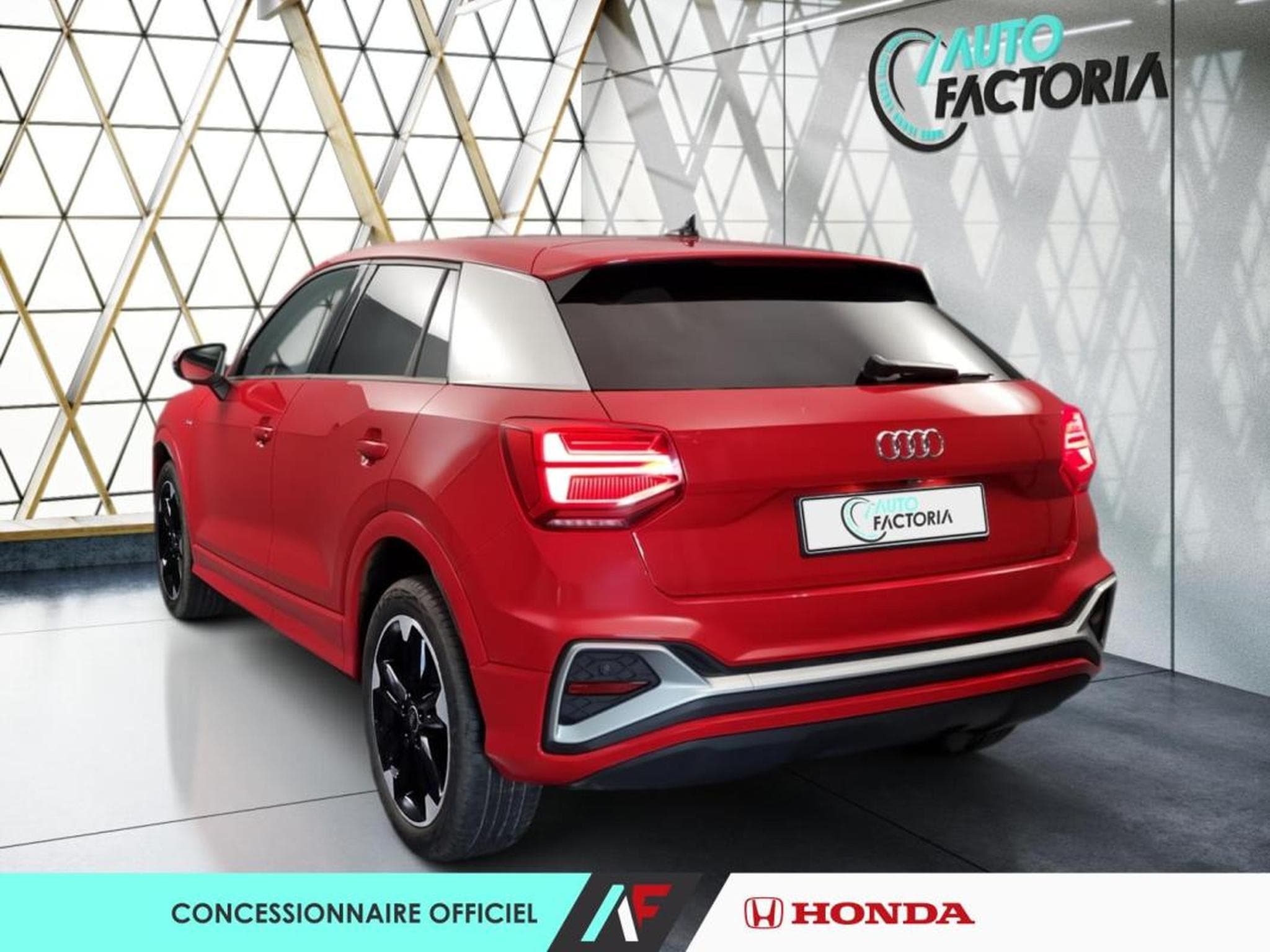 Audi Q2 30 TFSI 116ch S-Line (2024) - Photo 3