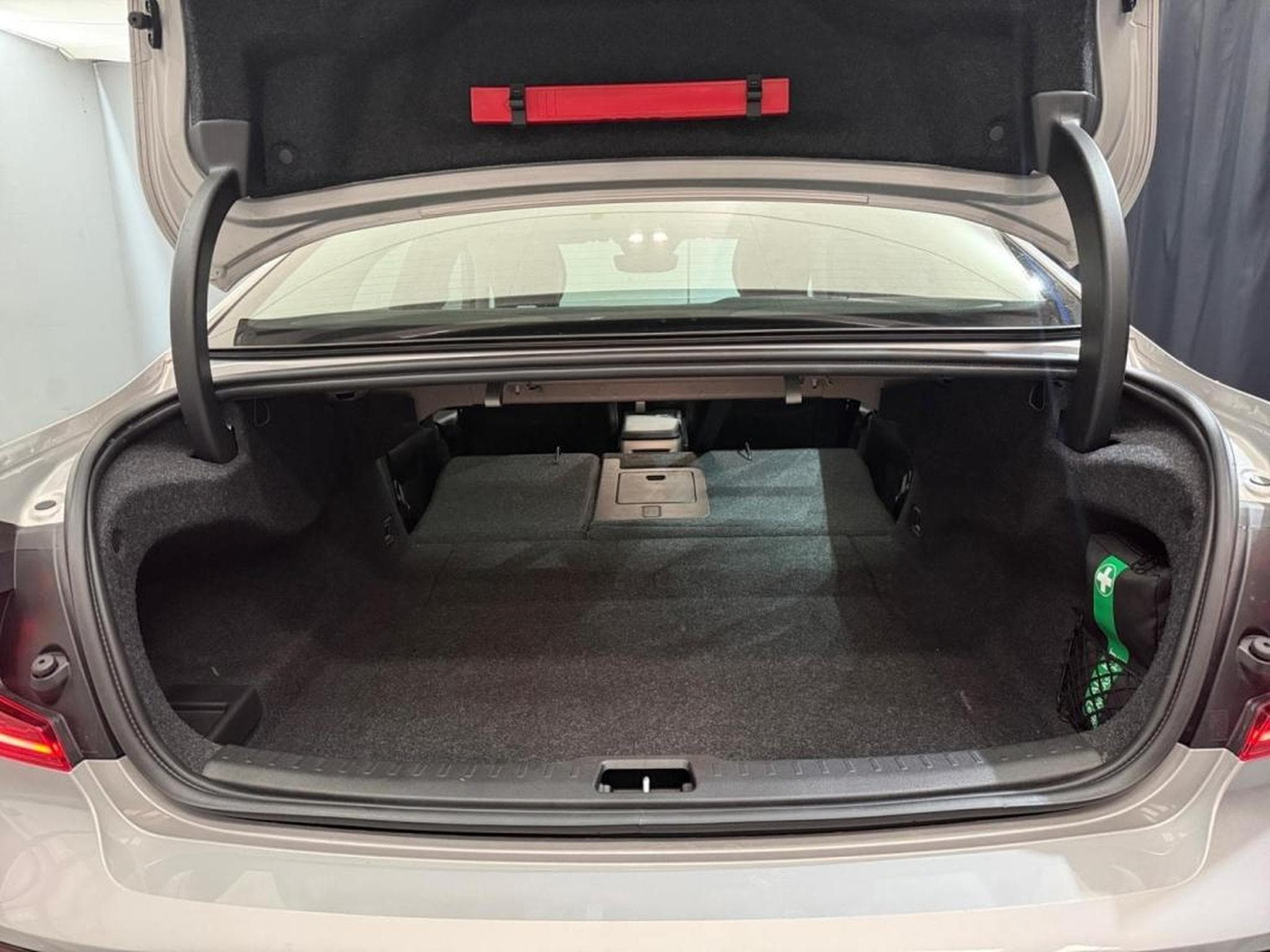 Volvo S60 -49% 2.0 MHEV 197ch Core (2024) - Photo 18