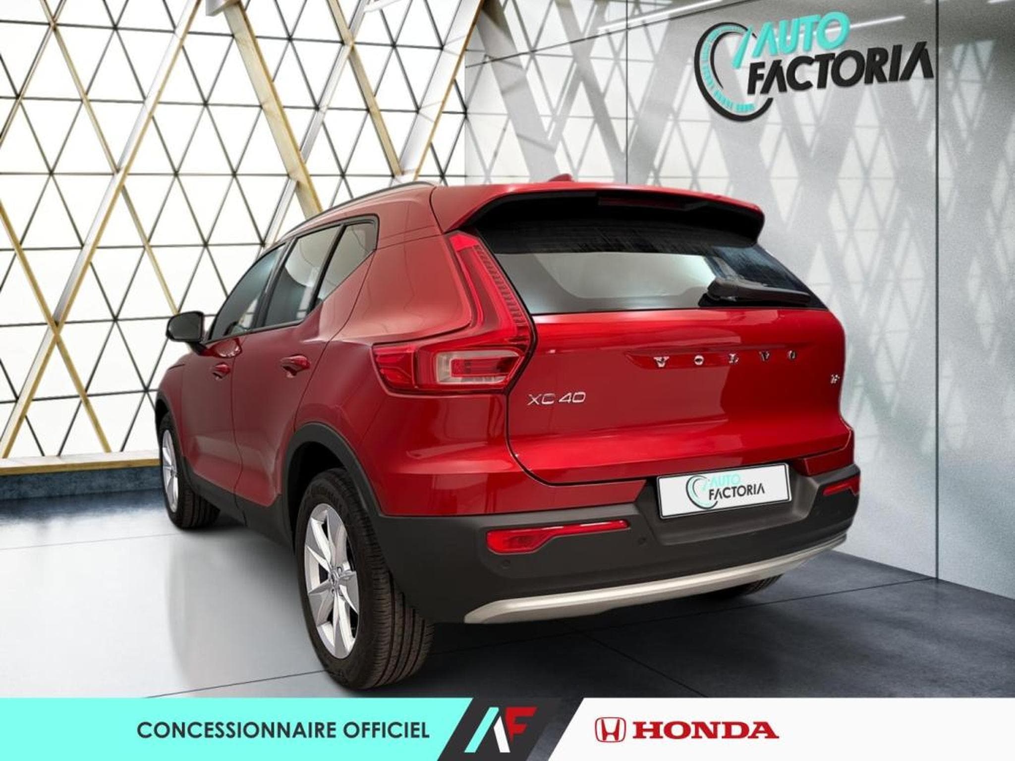 Volvo XC40 -44% 1.5 129ch Core (2024) - Photo 3