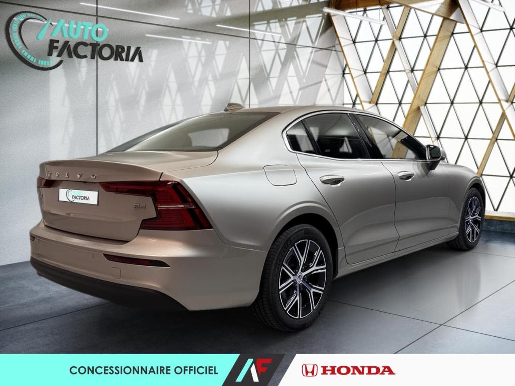 Volvo S60 -49% 2.0 MHEV 197ch Core (2024) - Photo 4