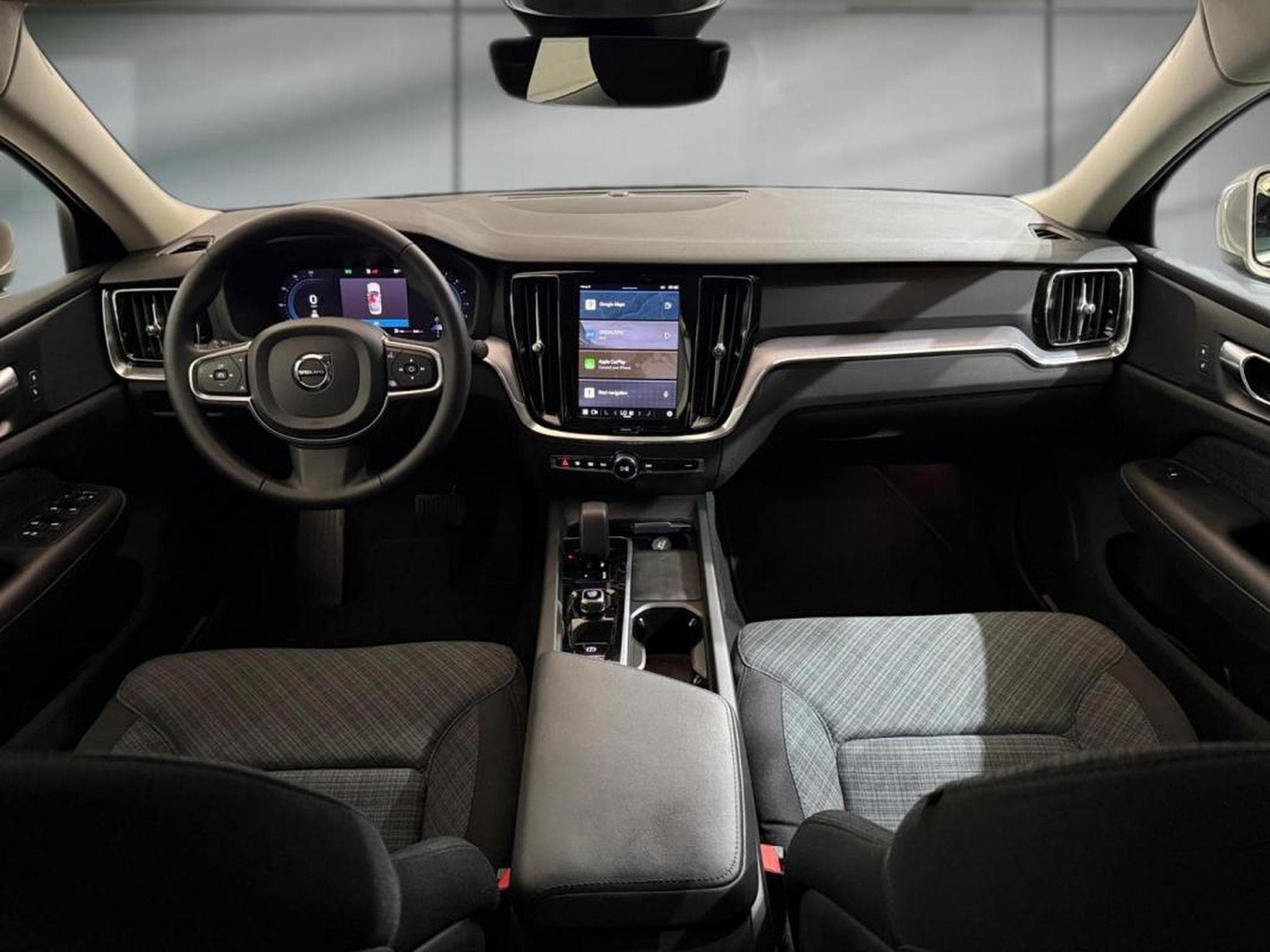 Volvo S60 -49% 2.0 MHEV 197ch Core (2024) - Photo 7
