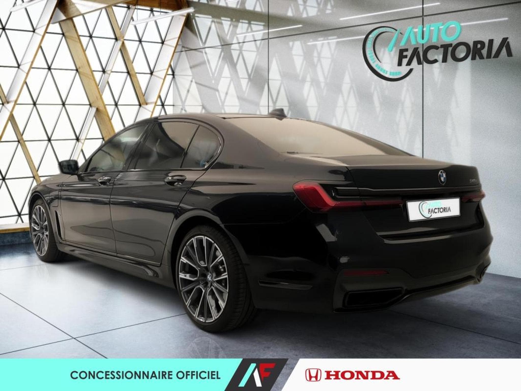 BMW Série 7 -59% 745eA 394ch M Sport (2021) - Foto 3