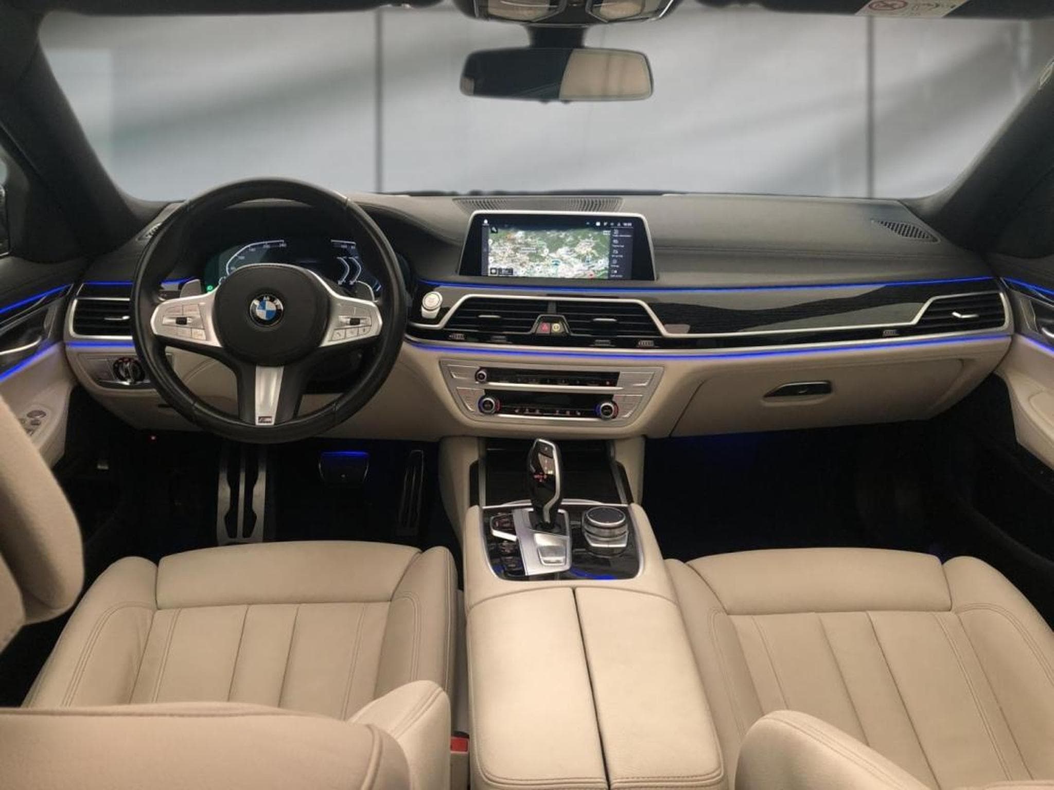 BMW Série 7 -59% 745eA 394ch M Sport (2021) - Foto 9