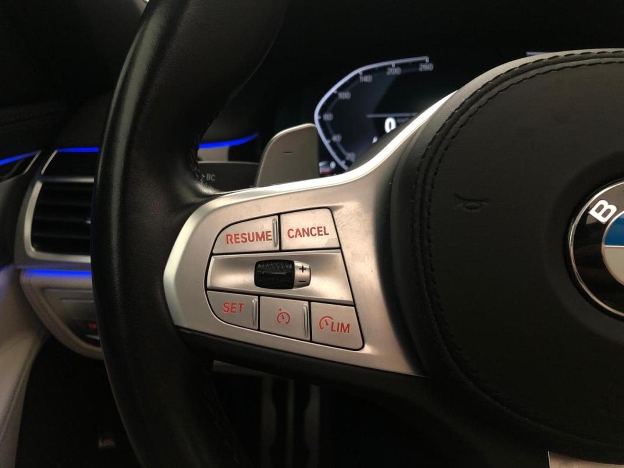 BMW Série 7 -59% 745eA 394ch M Sport (2021) - Foto 15