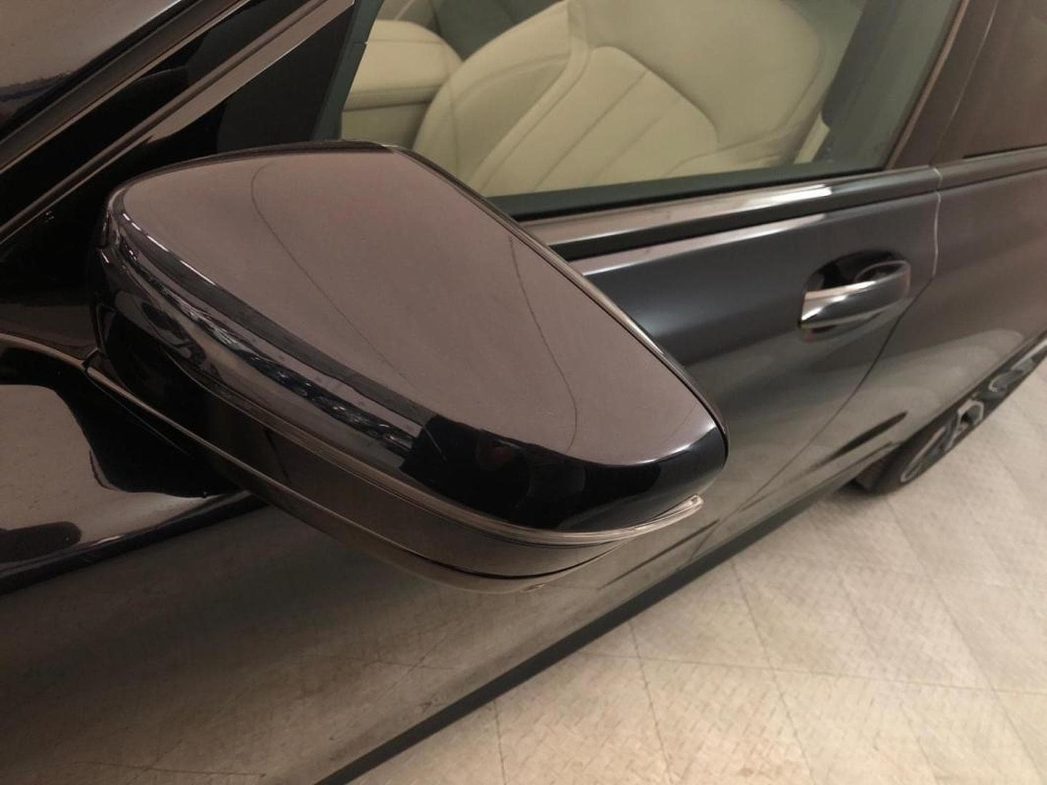 BMW Série 7 -59% 745eA 394ch M Sport (2021) - Foto 24