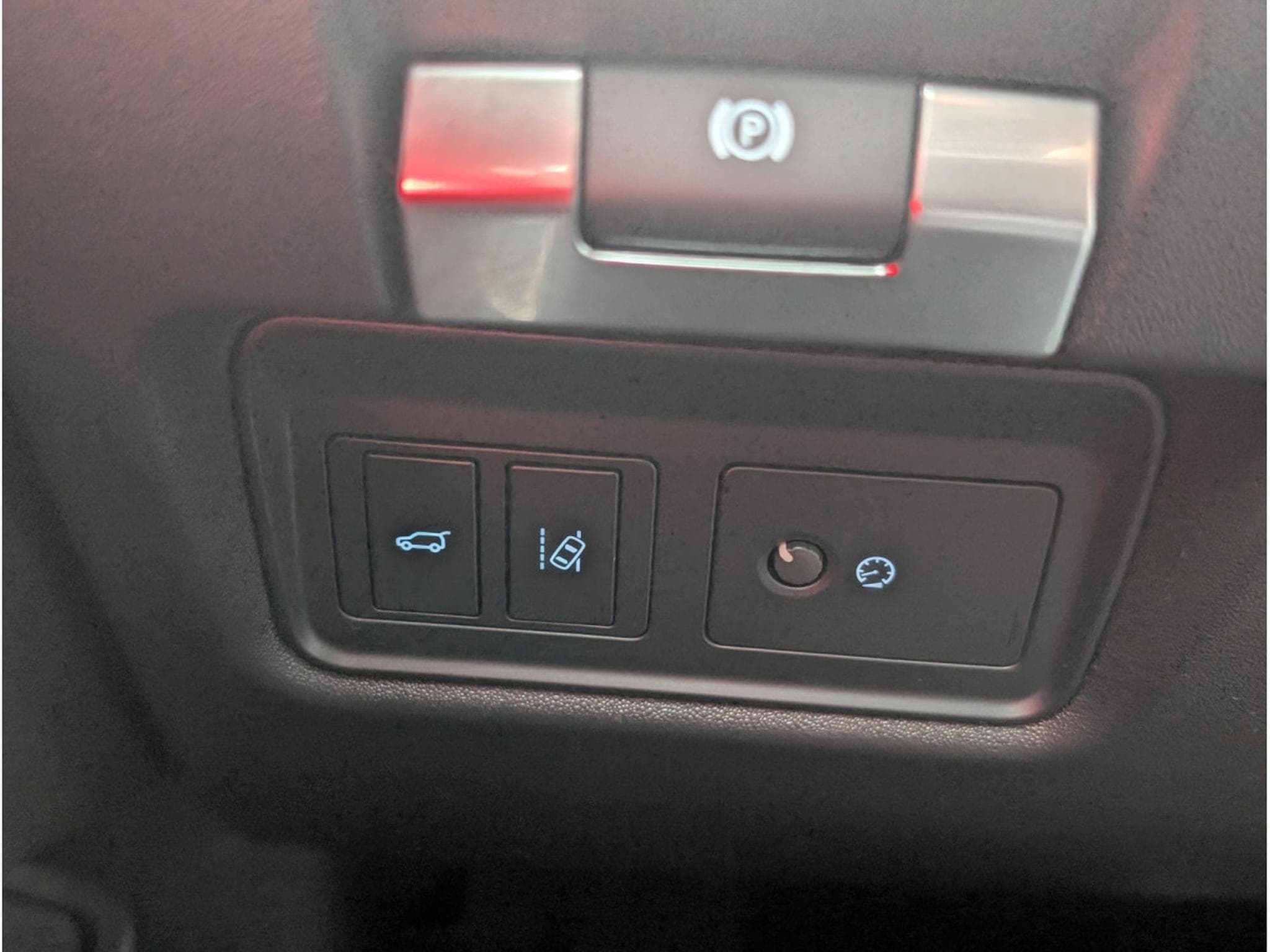 Jaguar E-Pace R-DINAMIC  BOITE AUTO 2.0D * GARANTIE 24 MOIS SOUS CONDITION (2021) - Photo 16