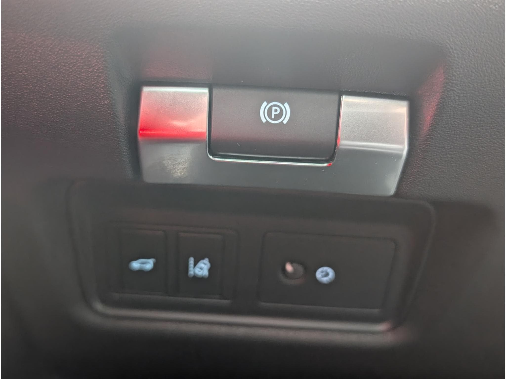 Jaguar E-Pace R-DINAMIC  BOITE AUTO 2.0D * GARANTIE 24 MOIS SOUS CONDITION (2021) - Photo 17