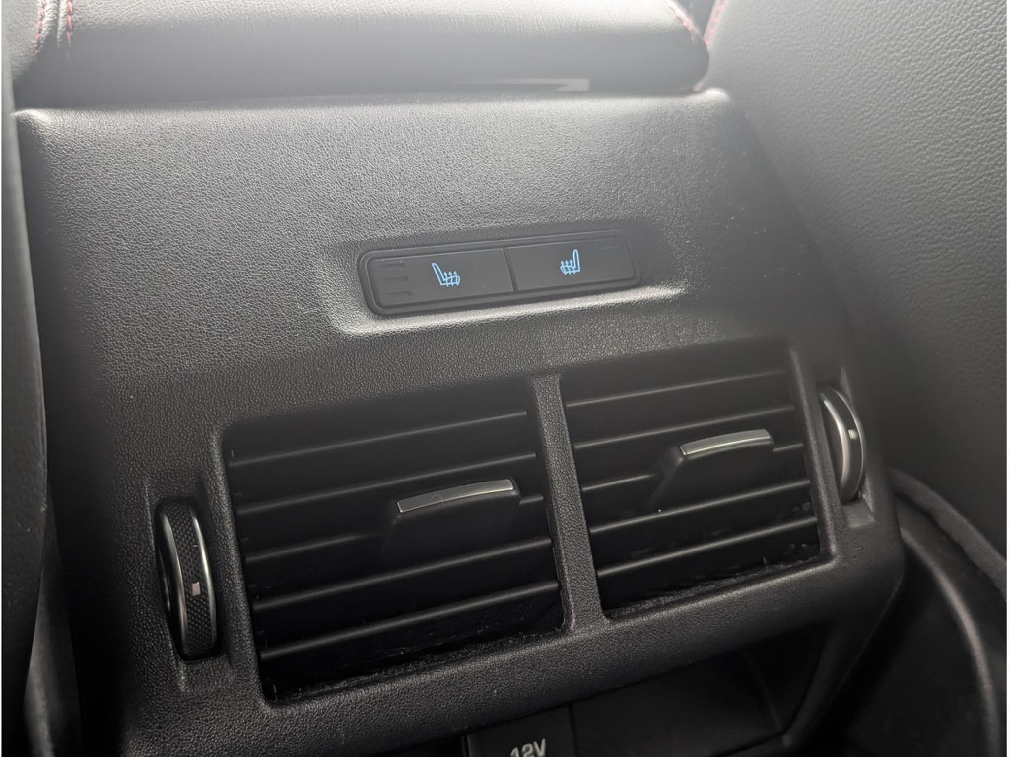 Jaguar E-Pace R-DINAMIC  BOITE AUTO 2.0D * GARANTIE 24 MOIS SOUS CONDITION (2021) - Photo 21
