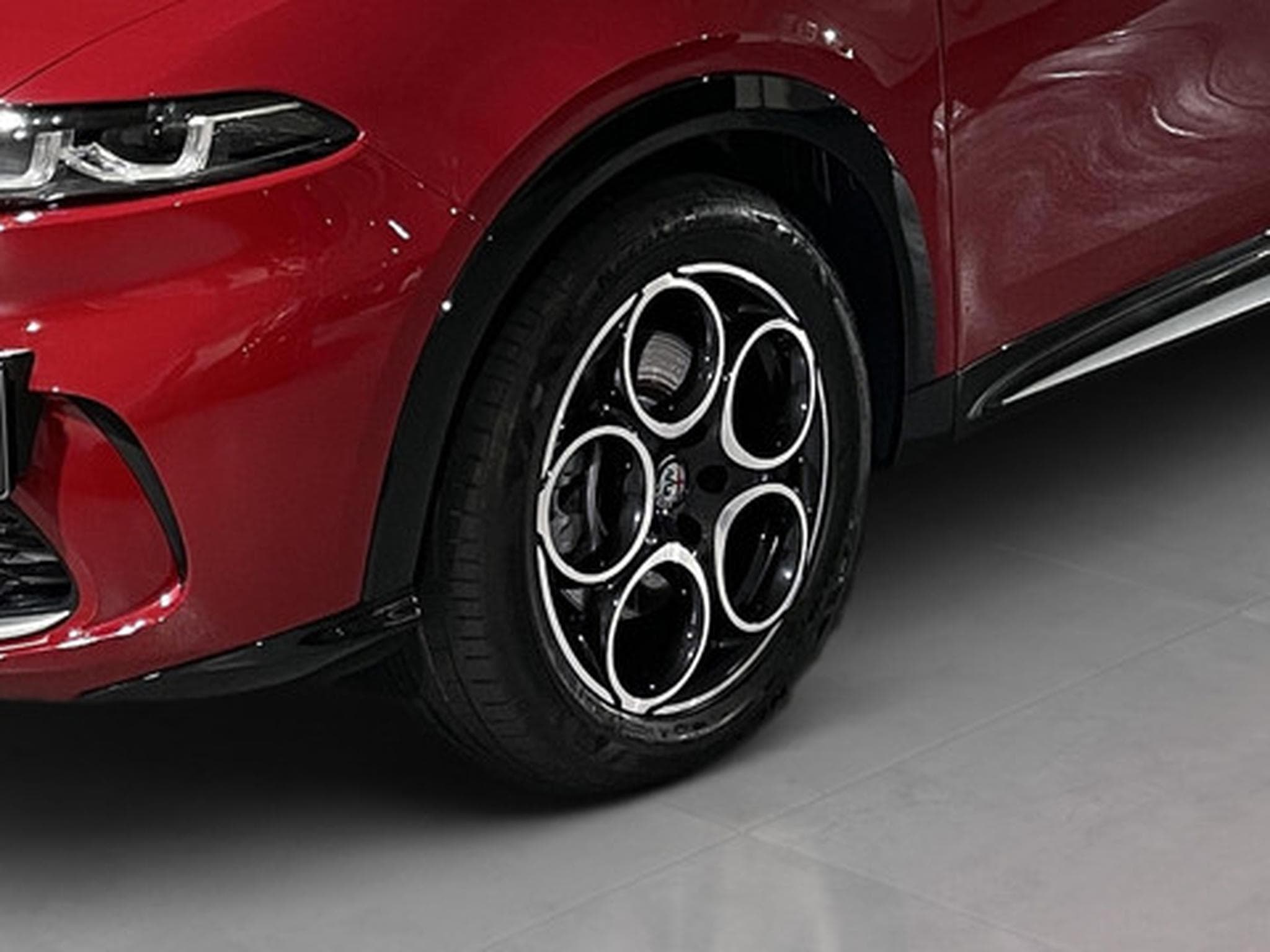Alfa-Romeo Tonale 1.5 VGT Hybrid 118kW (2023) - Foto 21