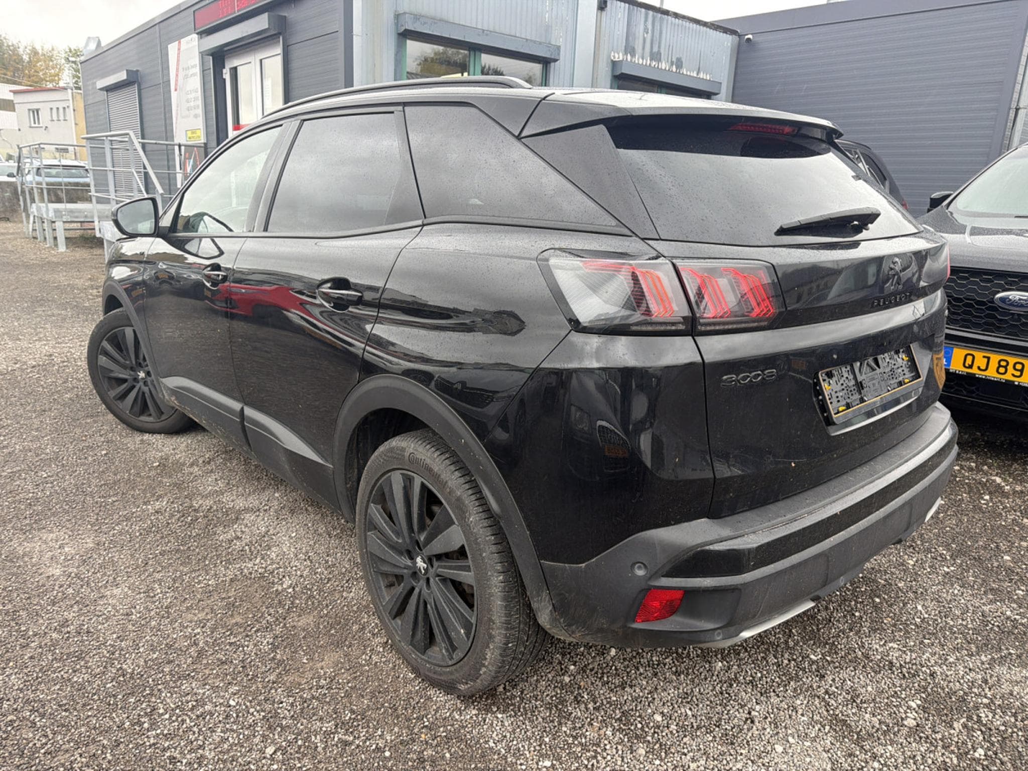 Peugeot 3008 GT 1.2 PT 131CV EAT8 (2022) - Photo 2