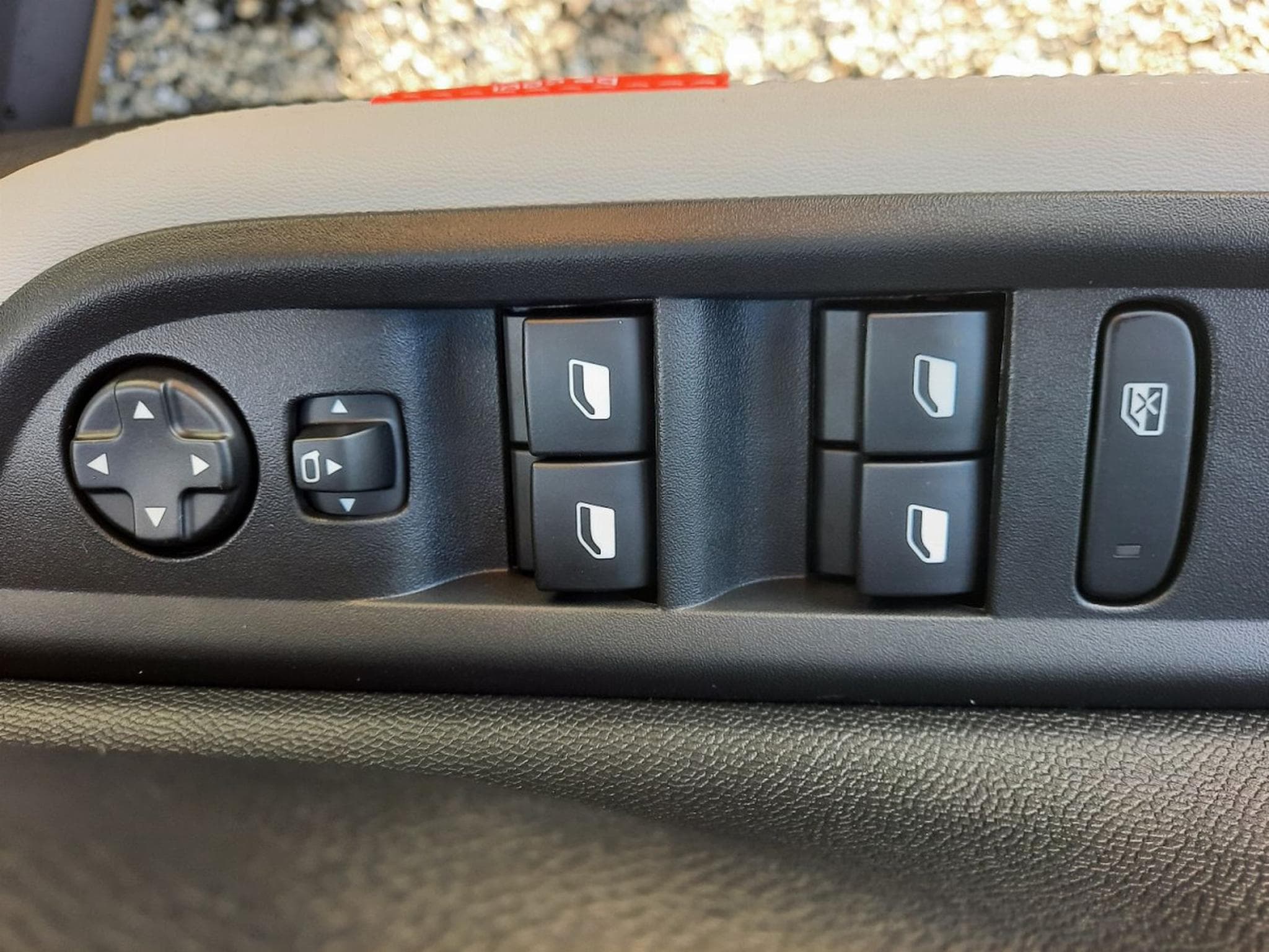 Citroën C3 Aircross 1.2 Hybrid e-DSC6 145 Max (2026) - Photo 11
