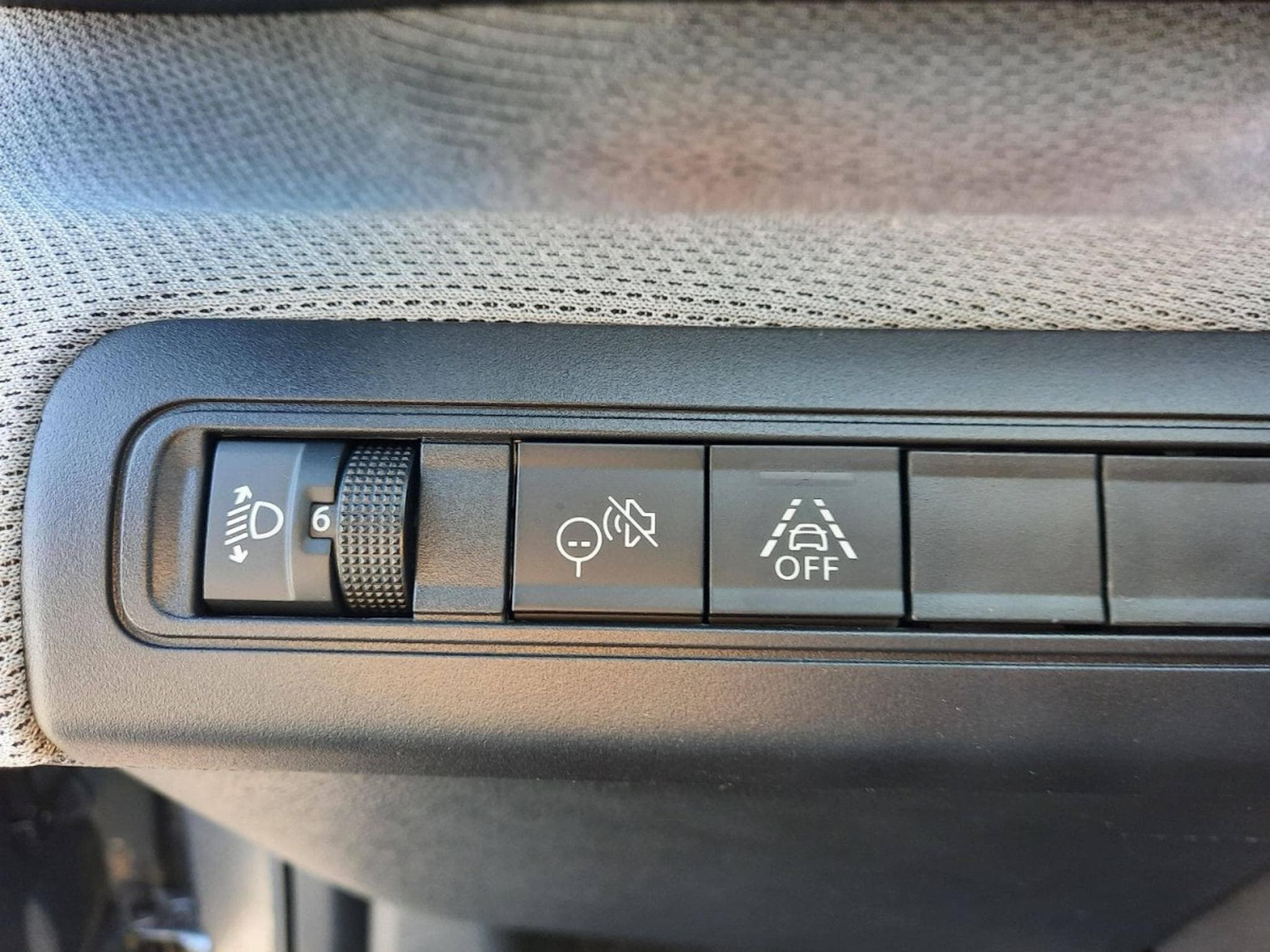 Citroën C3 Aircross 1.2 Hybrid e-DSC6 145 Max (2026) - Photo 12