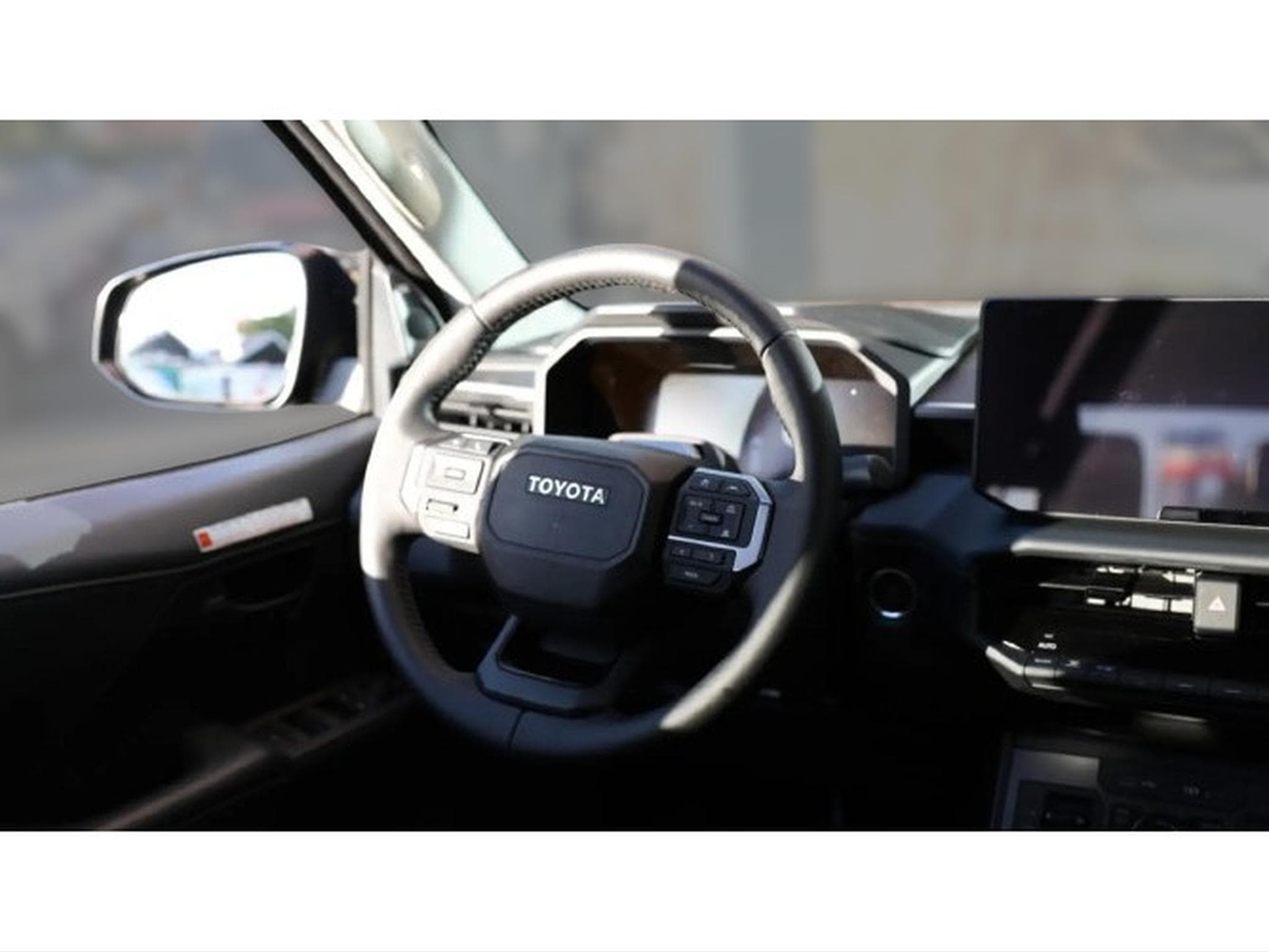Toyota Hilux 1.5 VVT-i  130 Hybride Executive (2026) - Photo 7