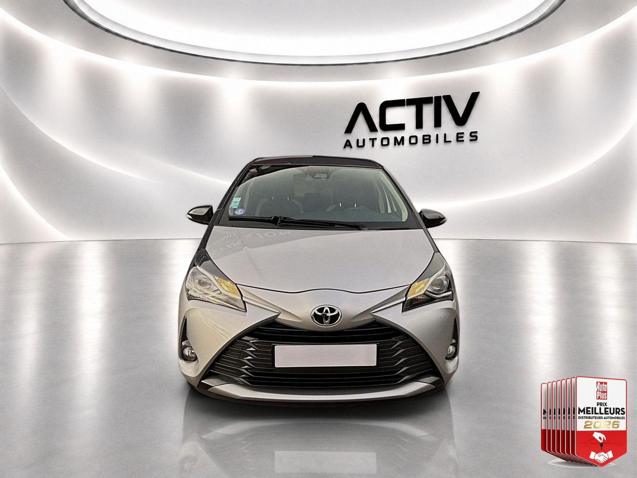 Toyota YARIS 110 VVT-I DESIGN 5P (2019) - Photo 2