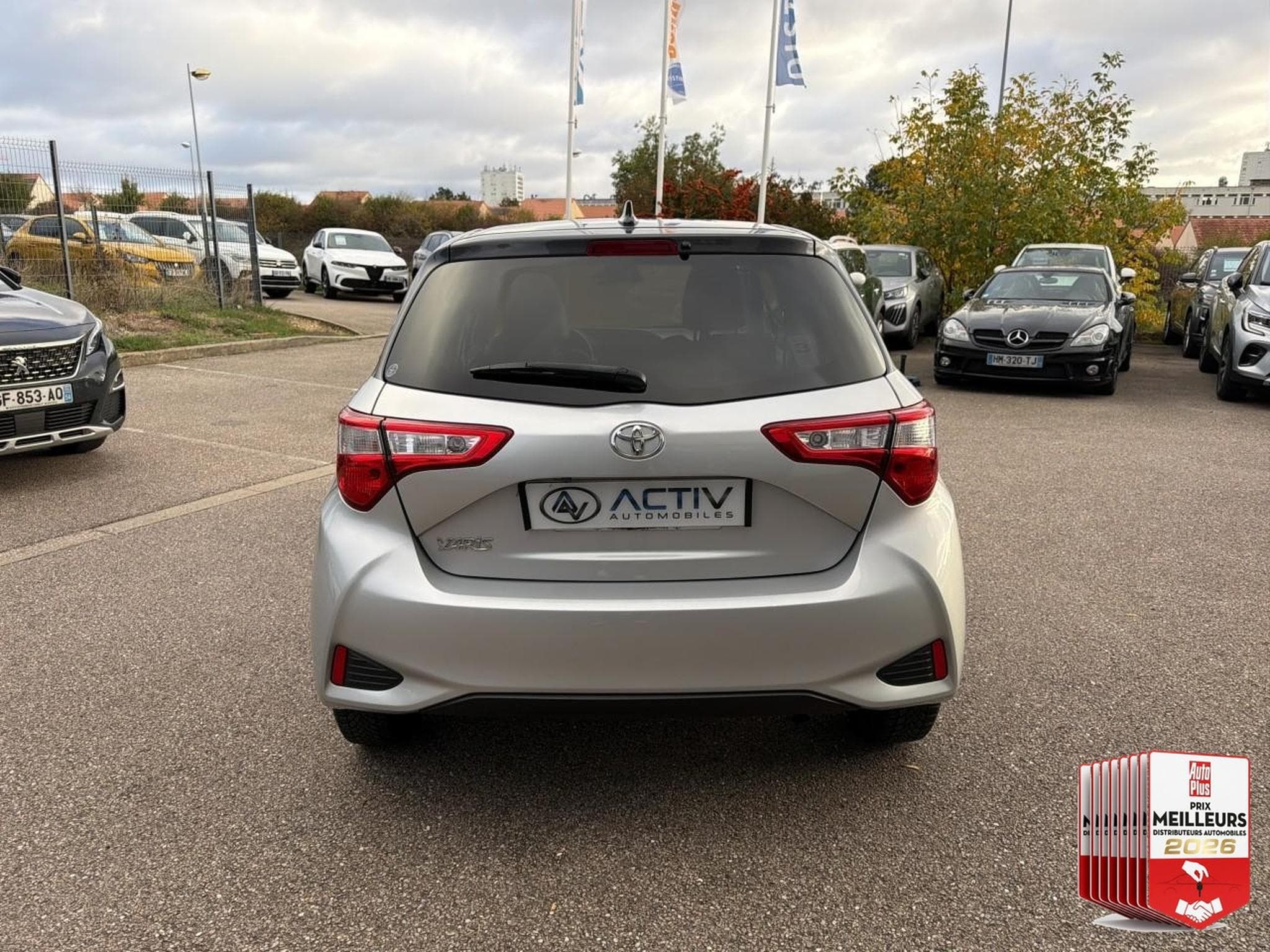 Toyota YARIS 110 VVT-I DESIGN 5P (2019) - Photo 11