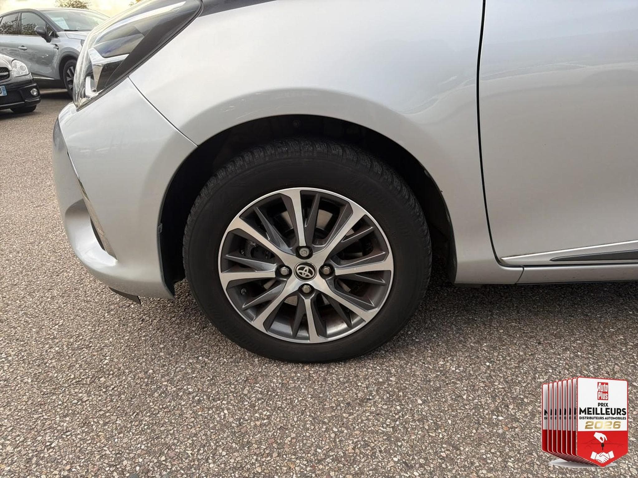 Toyota YARIS 110 VVT-I DESIGN 5P (2019) - Photo 14