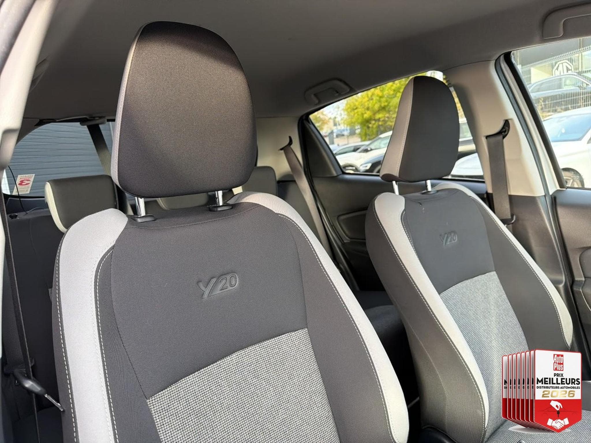 Toyota YARIS 110 VVT-I DESIGN 5P (2019) - Photo 26