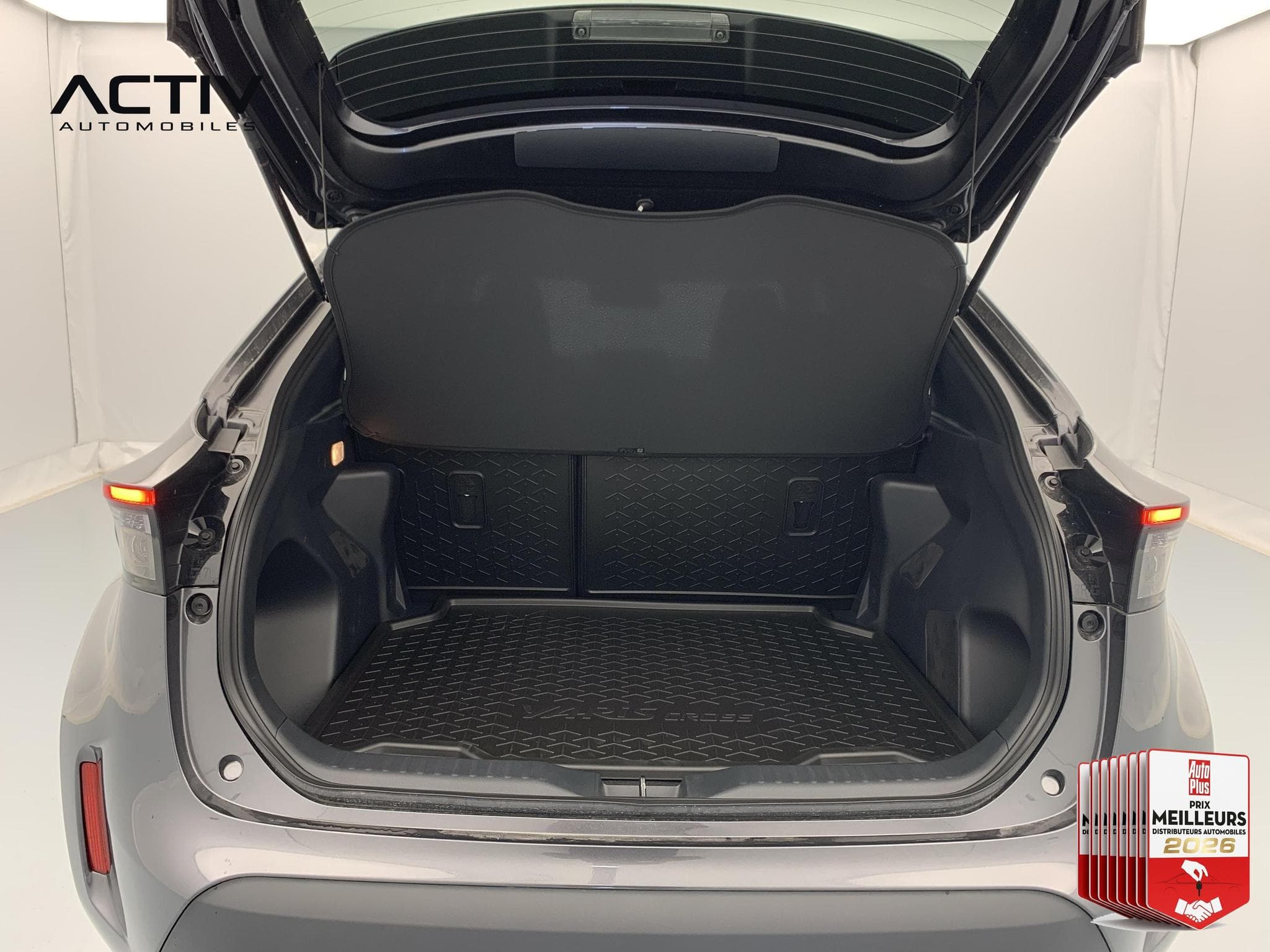 Toyota Yaris Cross 130h 2WD Design (2026) - Photo 11