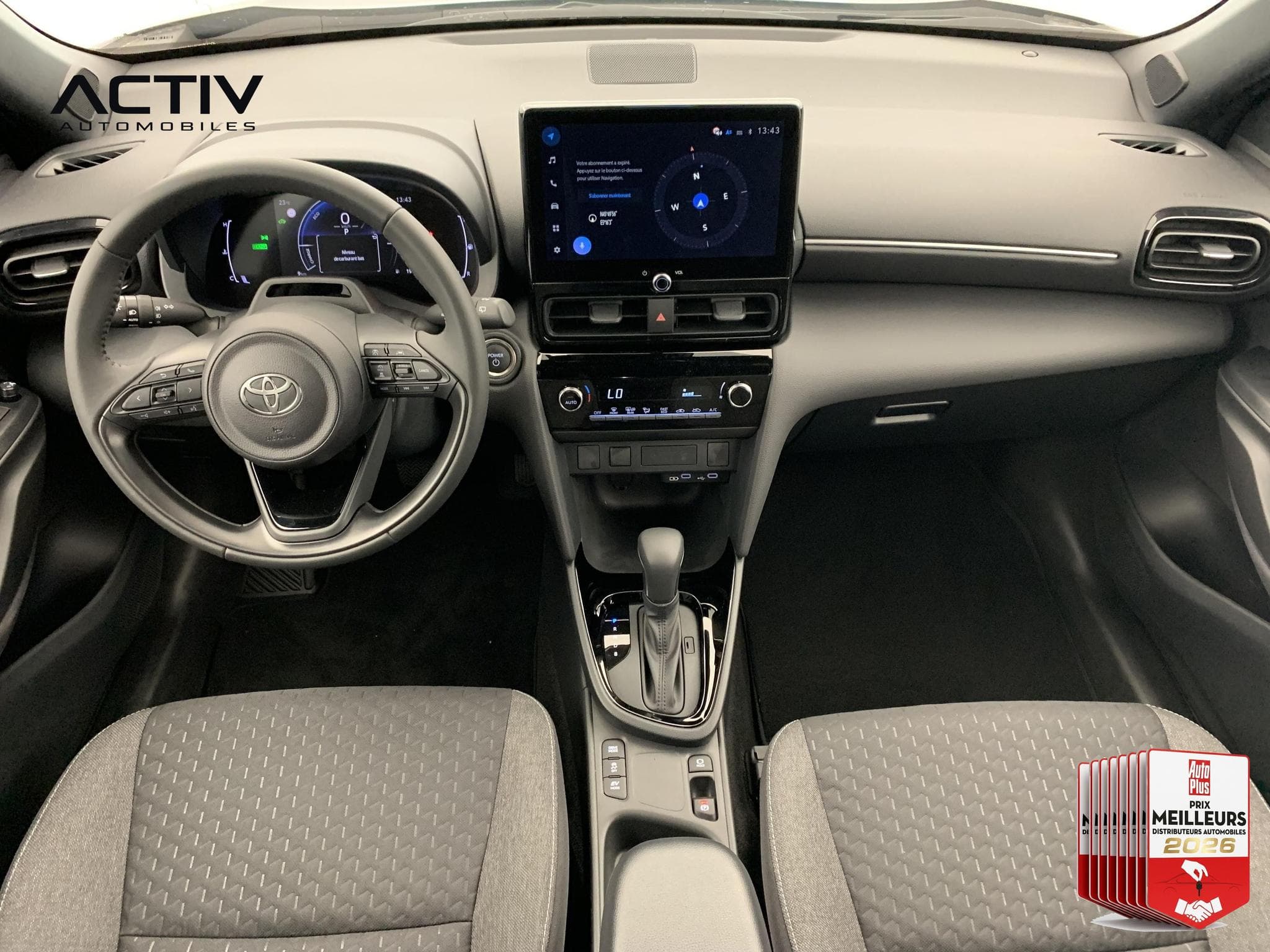 Toyota Yaris Cross 130h 2WD Design (2026) - Photo 12