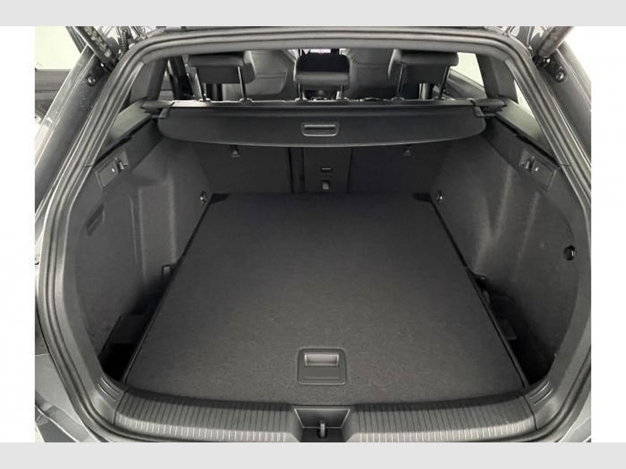 VW Golf Variant R-Line Edition (2026) - Foto 14