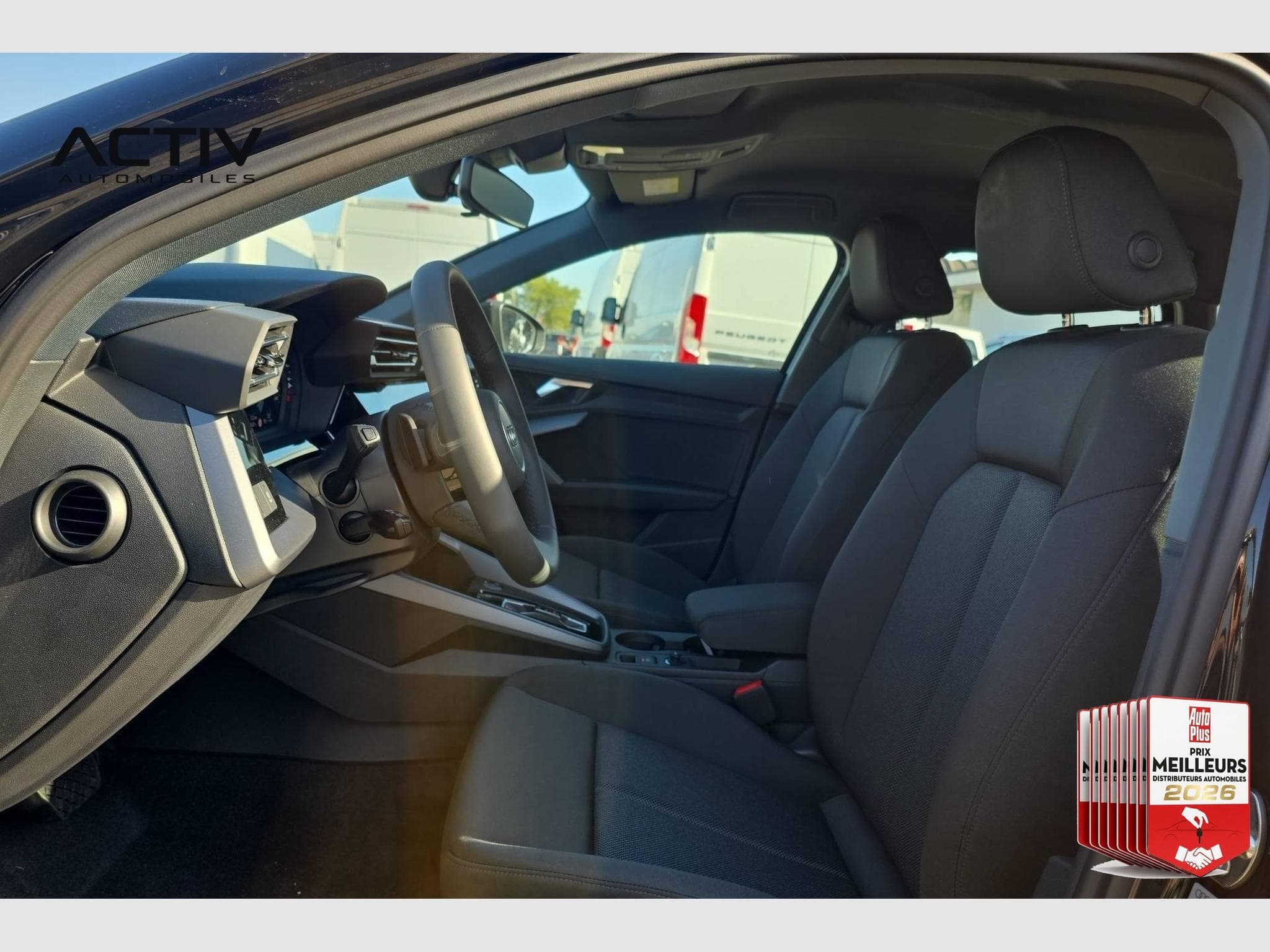 Audi A3 TFSI Mild Hybrid 150 S tronic 7 Design (2026) - Foto 21