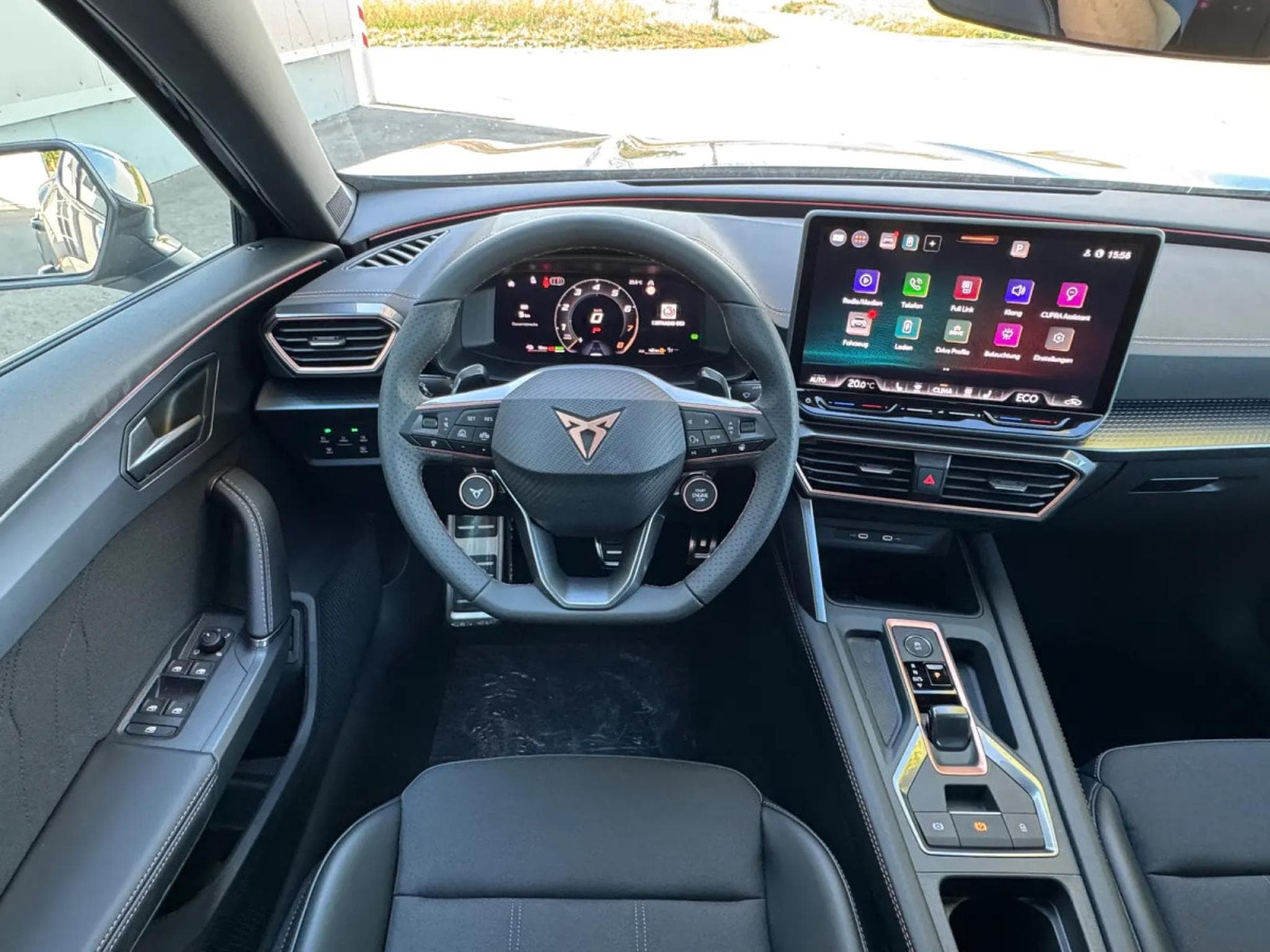 Cupra Formentor 1.5 eTSi DSG 204 (2026) - Photo 14
