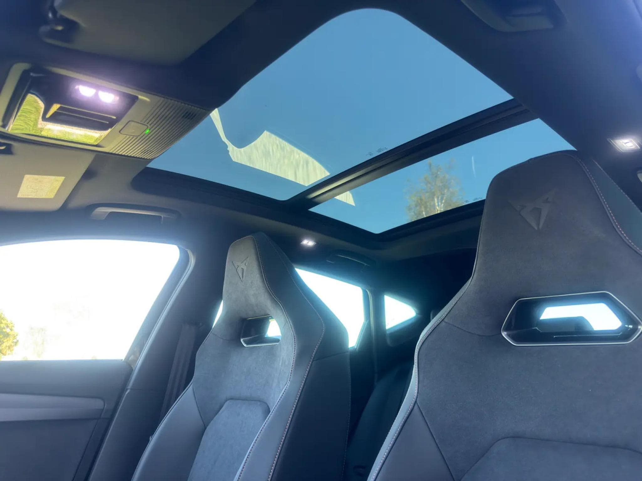 Cupra Formentor 1.5 TSi PHEV DSG 271 VZ (2026) - Photo 12