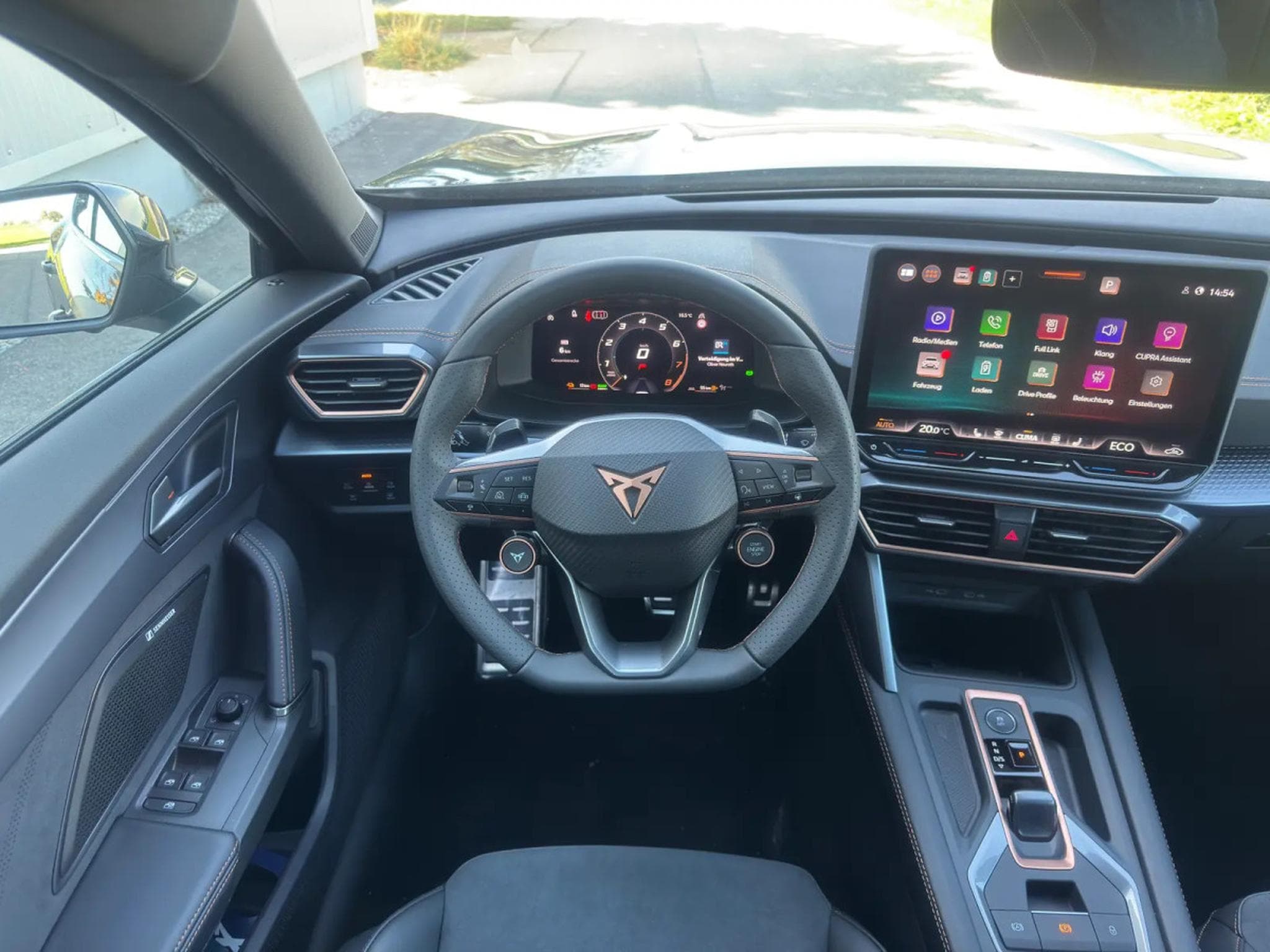 Cupra Formentor 1.5 TSi PHEV DSG 271 VZ (2026) - Photo 13