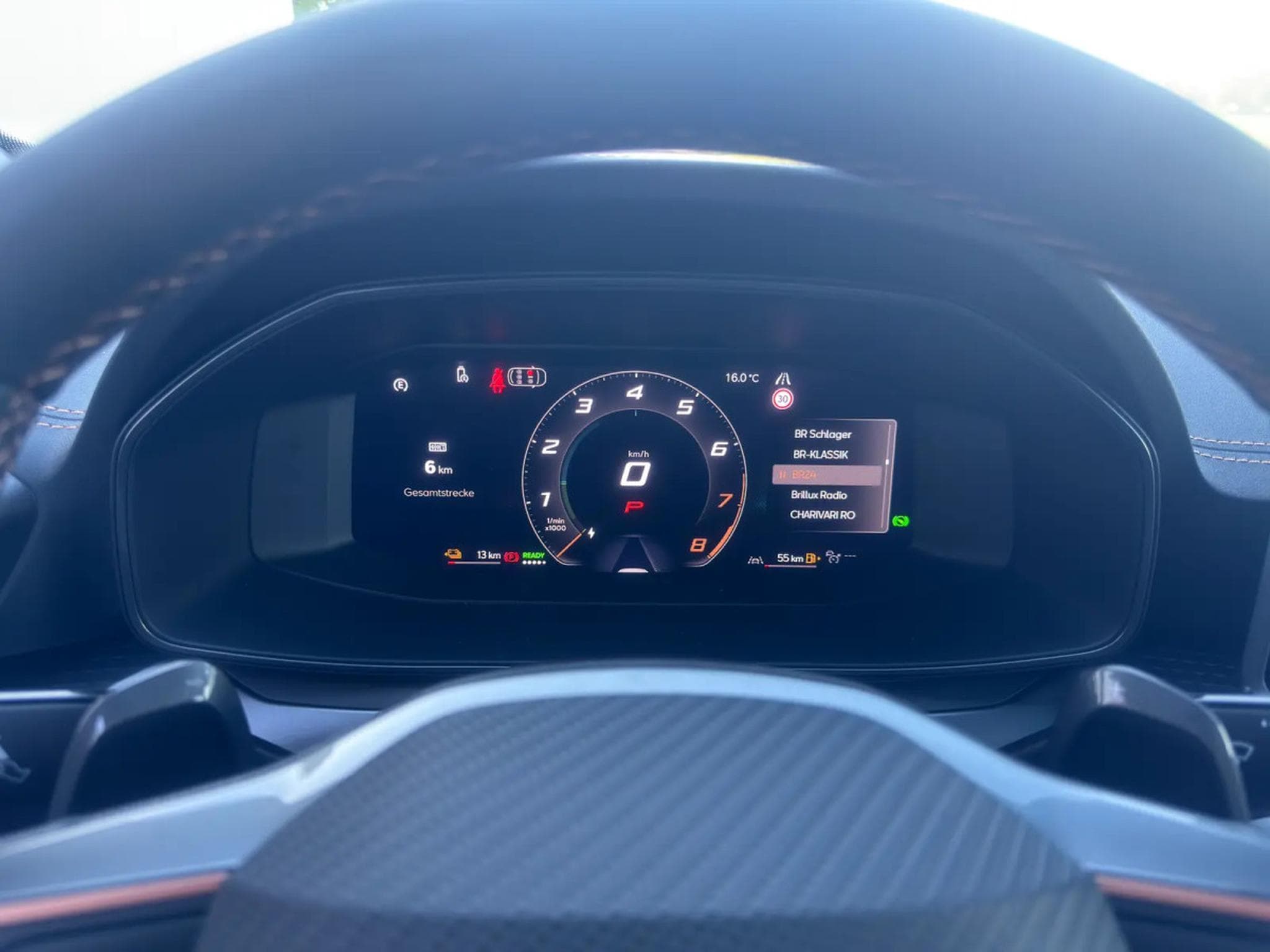 Cupra Formentor 1.5 TSi PHEV DSG 271 VZ (2026) - Photo 14