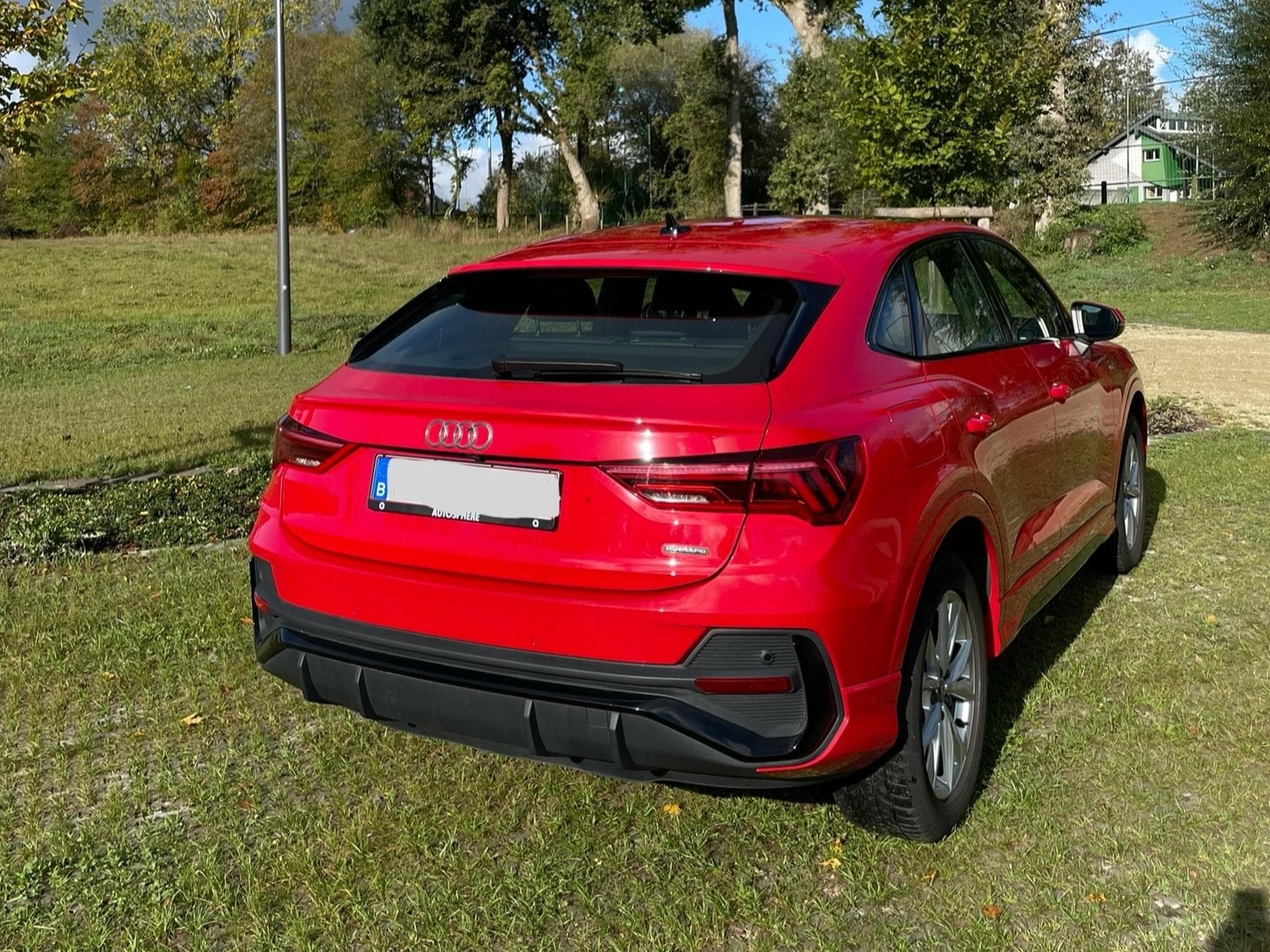Audi Q3 Sportback 40 TFSI quattro S tronic SLine (2021) - Photo 2