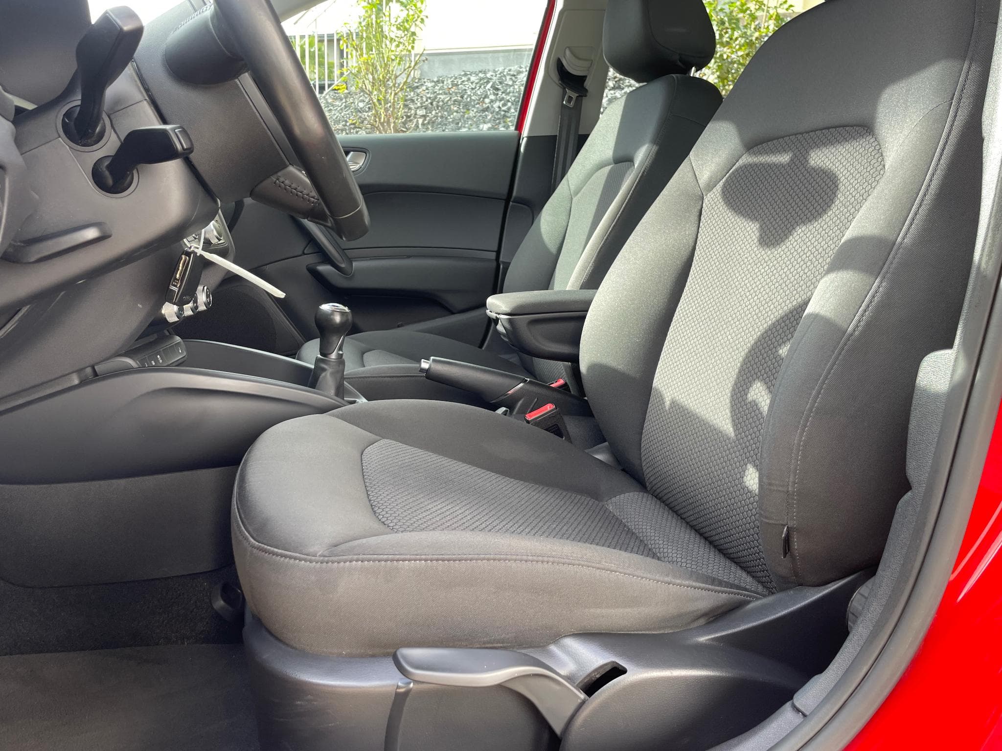 Audi A1 1.6 TDI Sportback (2013) - Photo 3