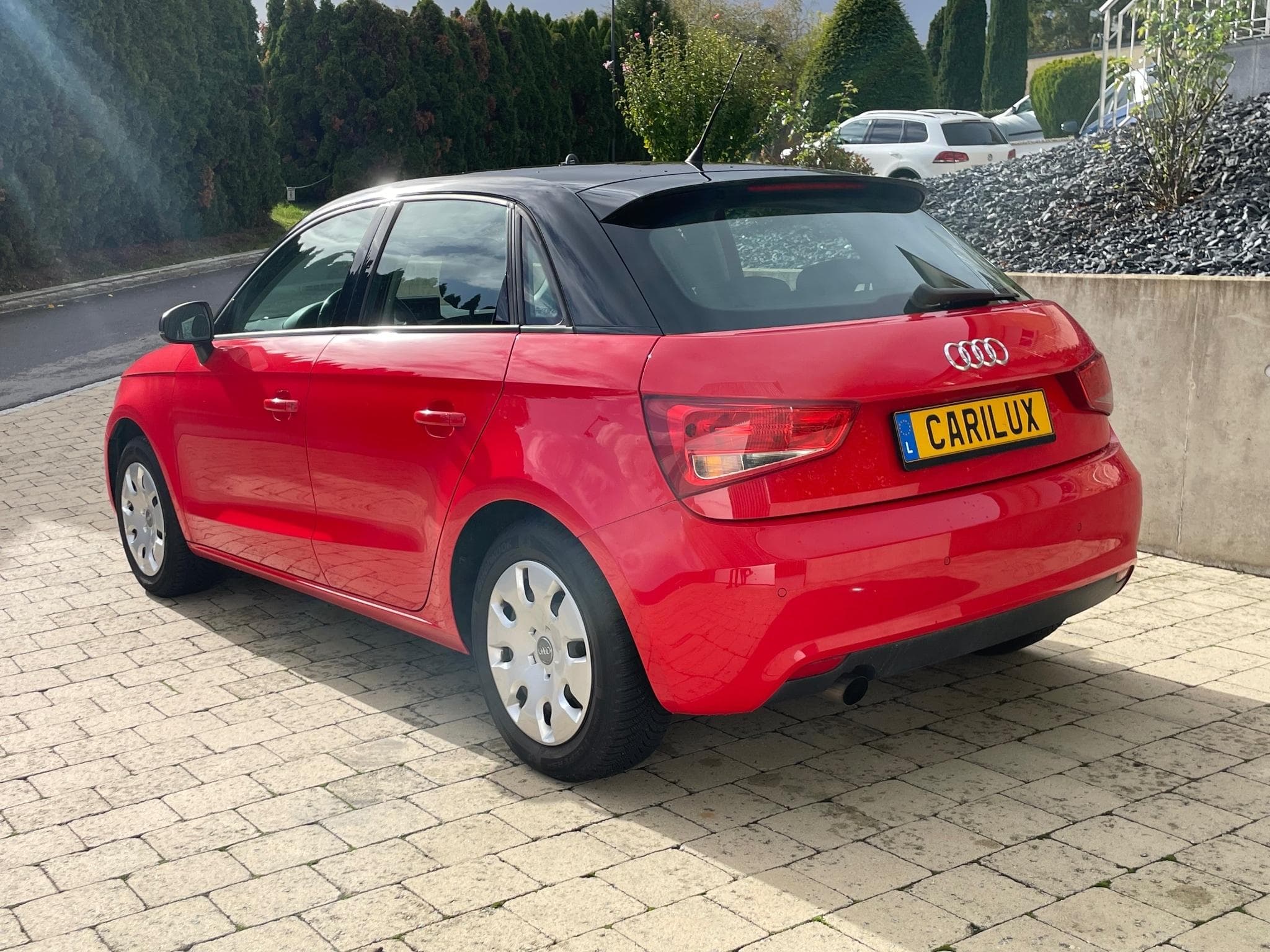 Audi A1 1.6 TDI Sportback (2013) - Photo 9