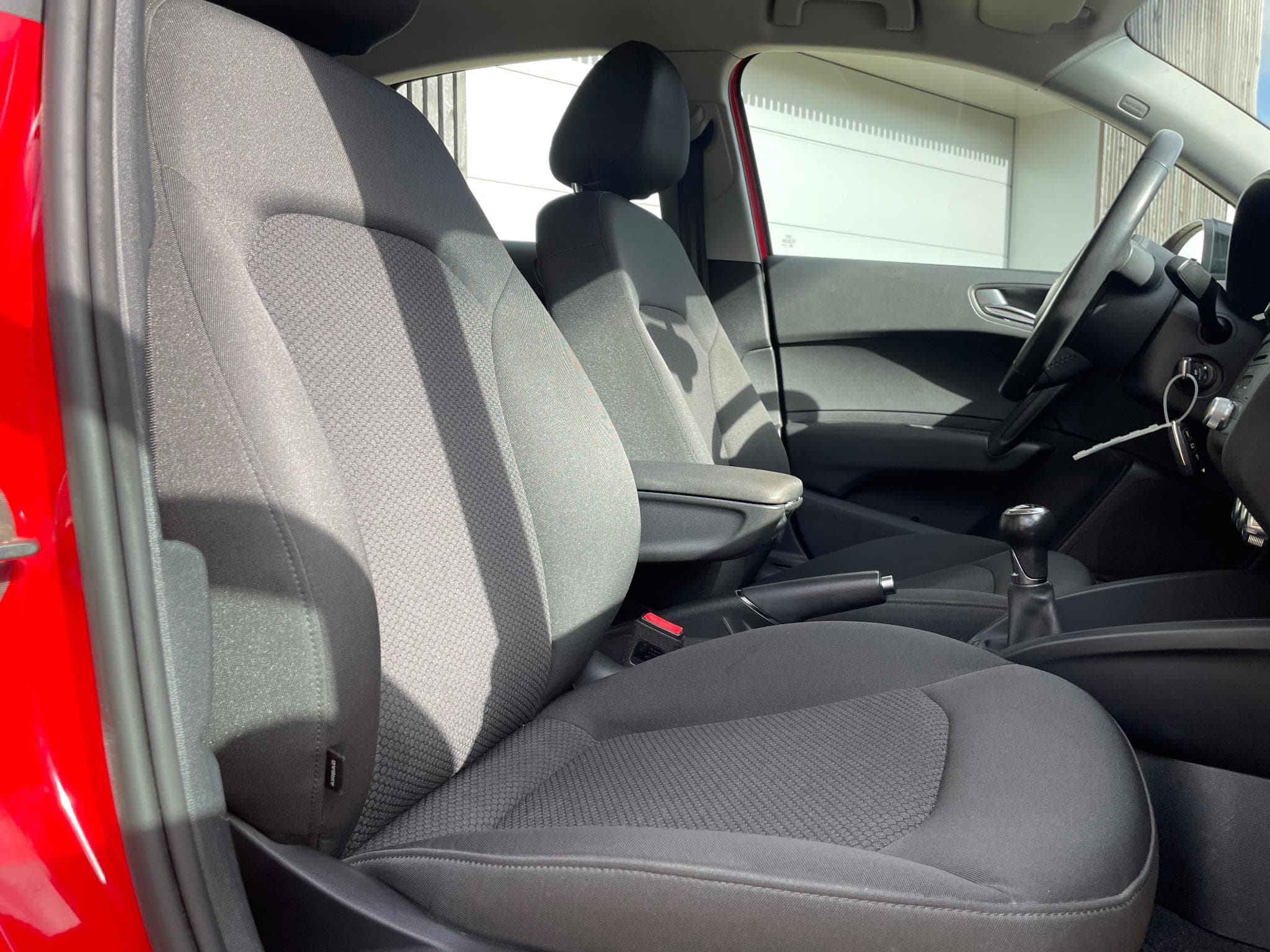 Audi A1 1.6 TDI Sportback (2013) - Photo 4