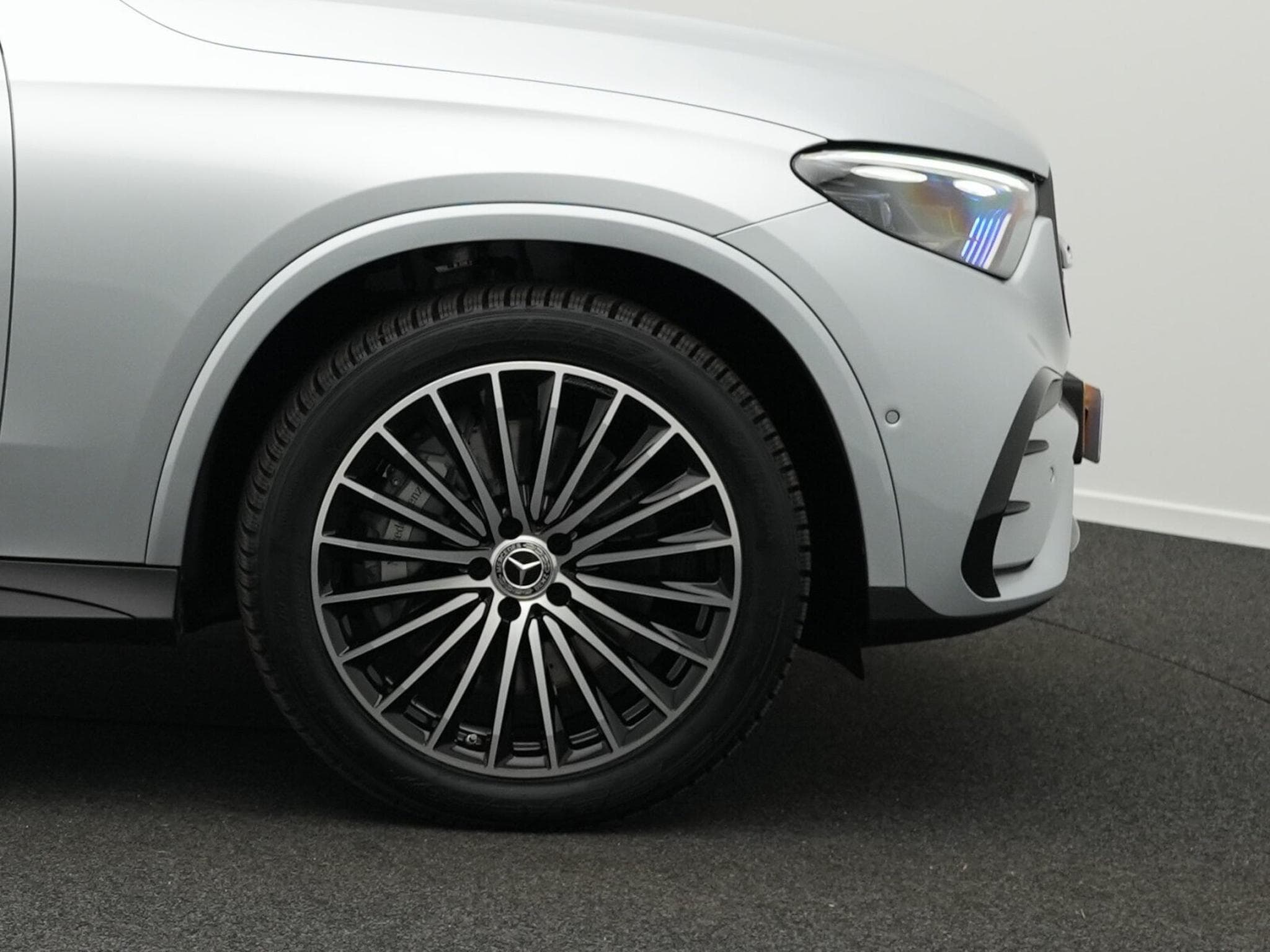 Mercedes GLC 220 d 4MATIC AMG-Line Premium (2026) - Foto 8