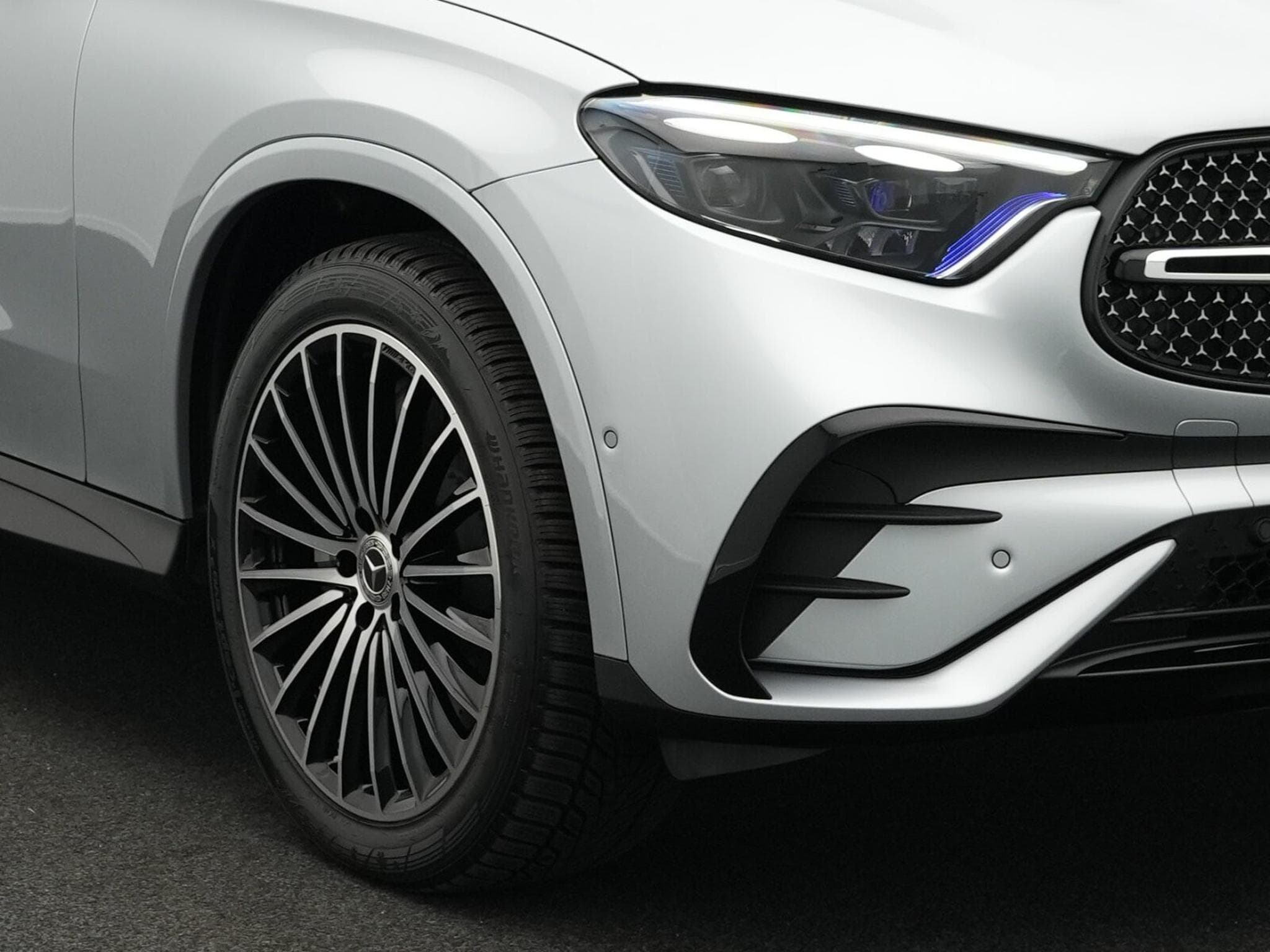 Mercedes GLC 220 d 4MATIC AMG-Line Premium (2026) - Foto 9