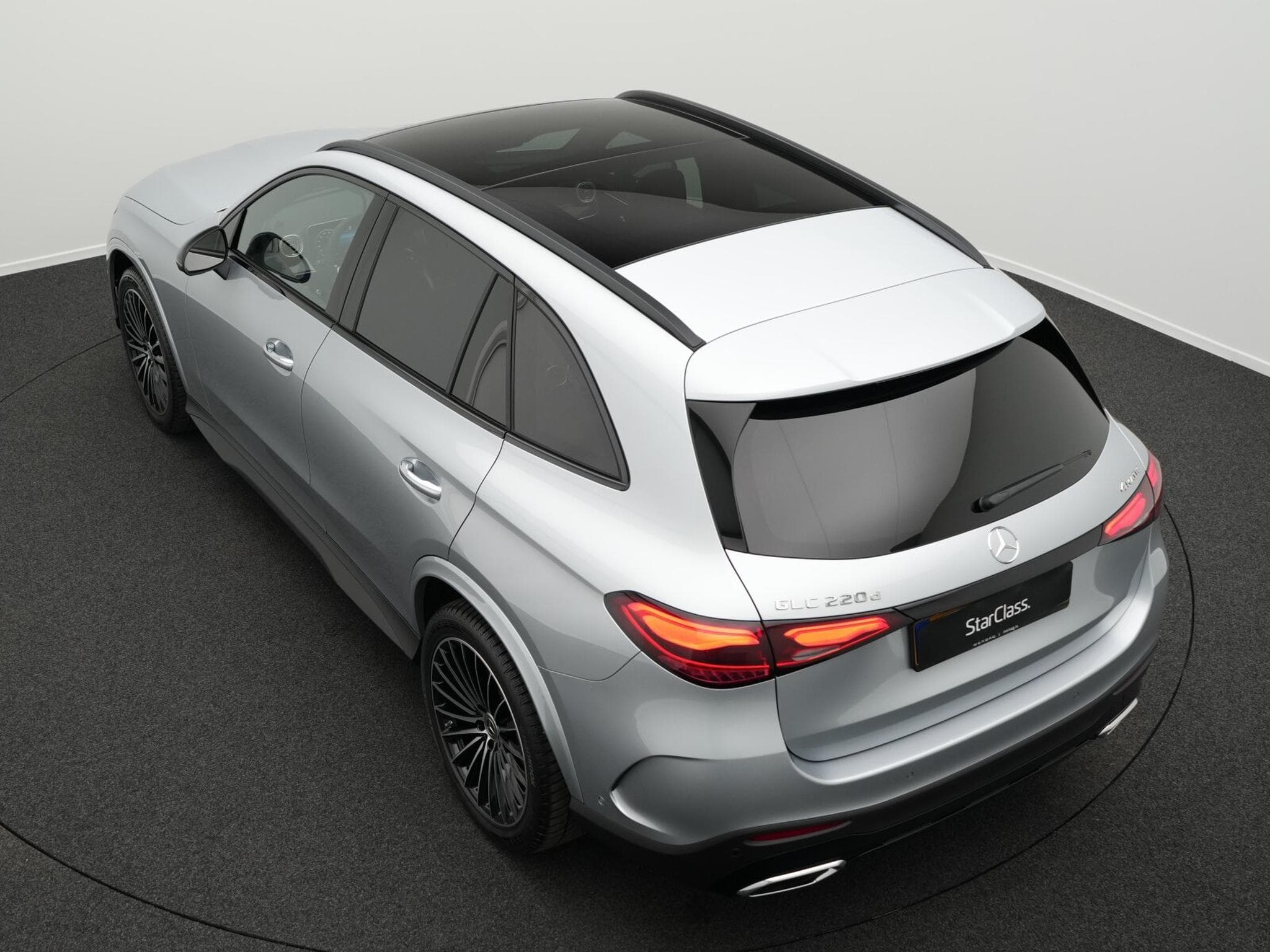 Mercedes GLC 220 d 4MATIC AMG-Line Premium (2026) - Foto 13